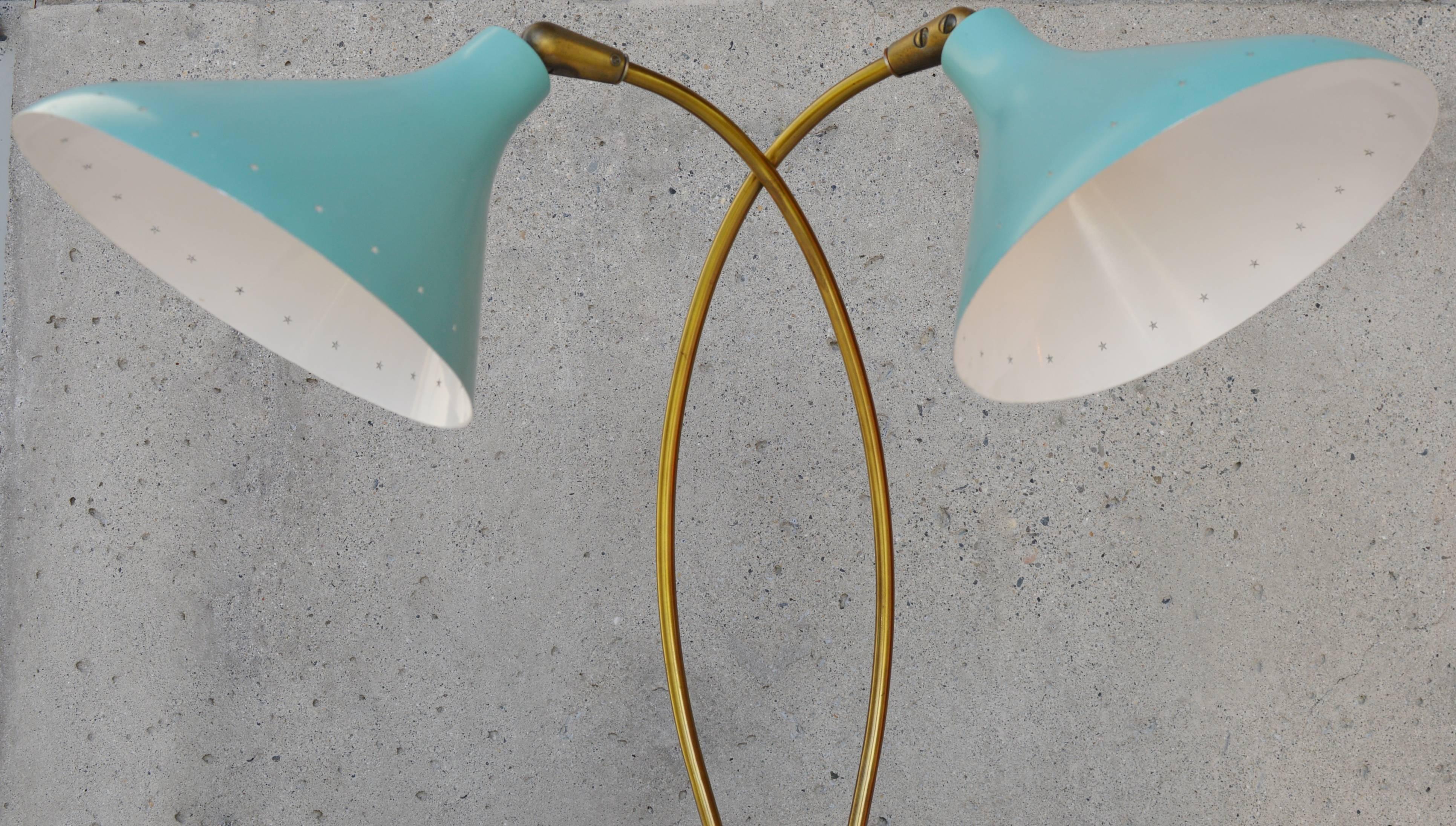 Italian Double Sky Blue and Brass Metal Lamp in the Style of Stilnovo In Excellent Condition For Sale In New Westminster, British Columbia