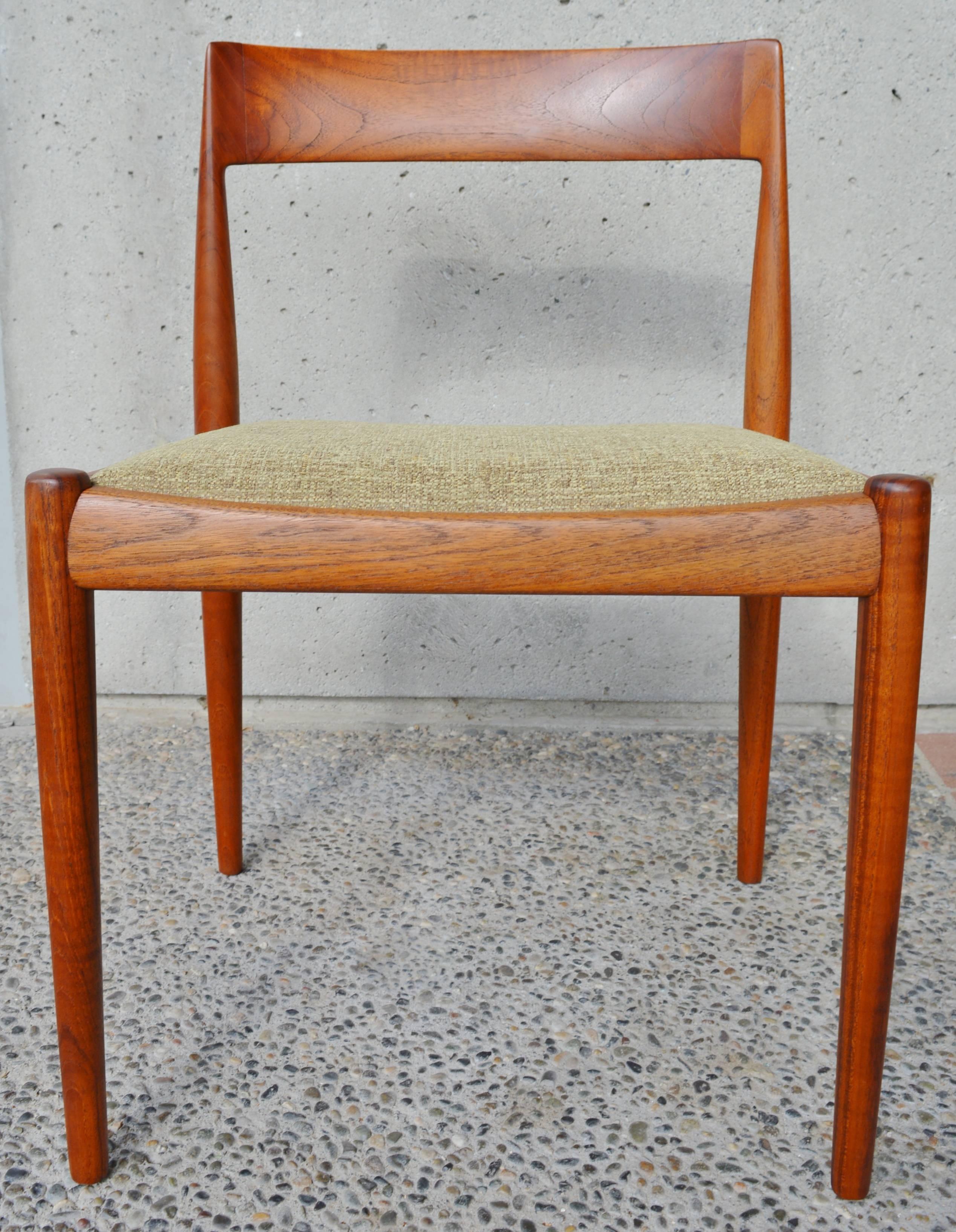 Rare Set of Four Kai Kristiansen Model 4110 Dining Chairs 1