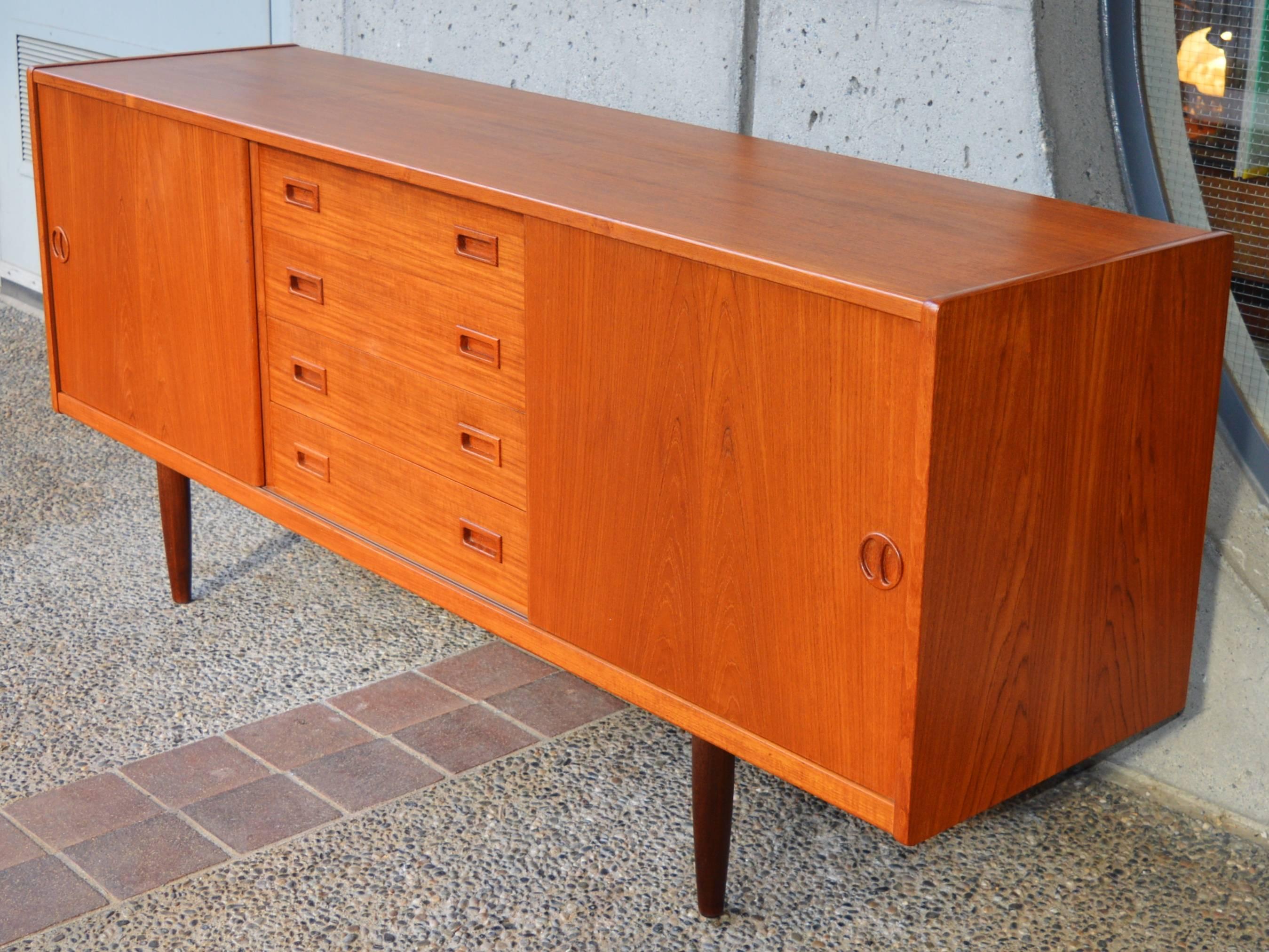 Mid-20th Century Teak Credenza or Buffet with Centre Drawers and Finished Back, Scandinavian