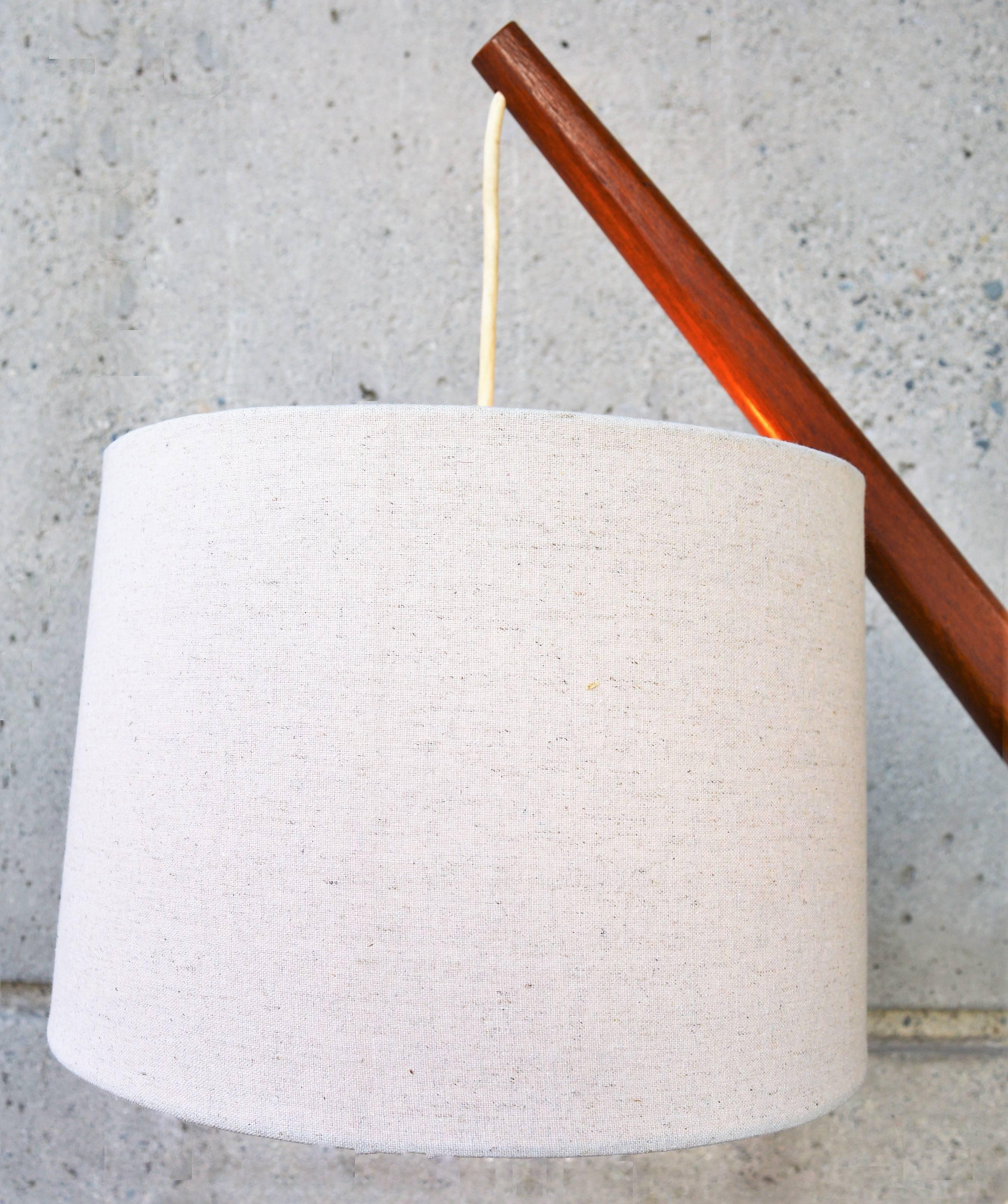 Fabric Teak & Iron V Base Danish Modern Floor Lamp, Svend Aage Holm Sorensen Attributed