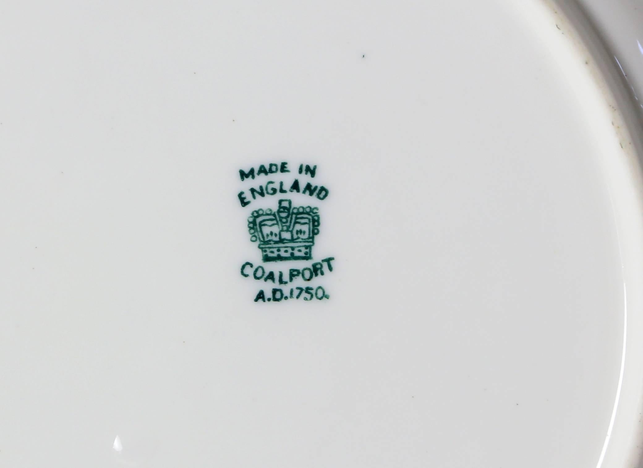 Coalport Ironstone Green Dragon Plates In Good Condition For Sale In Austin, TX