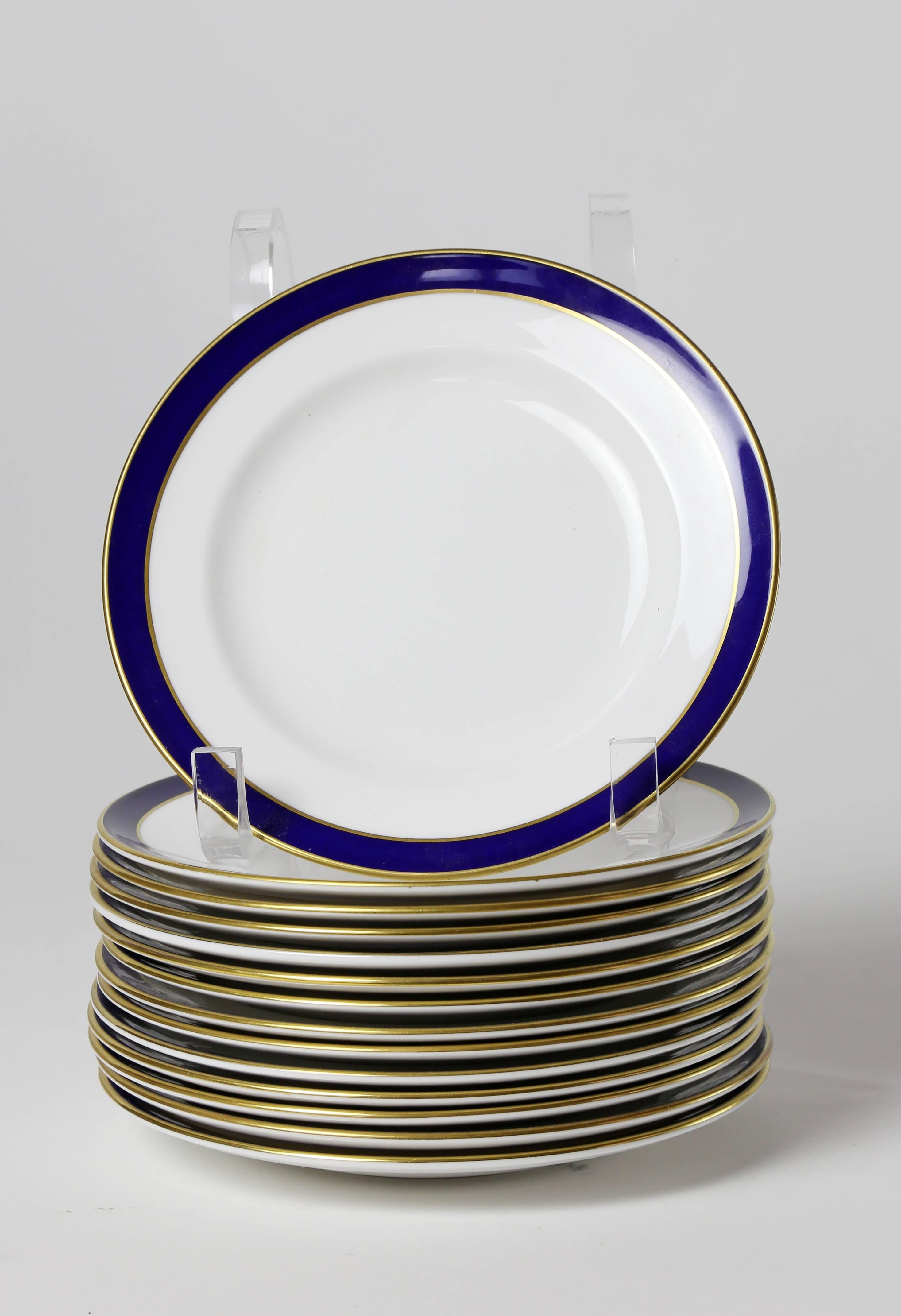 13 dinner plates are 10.5