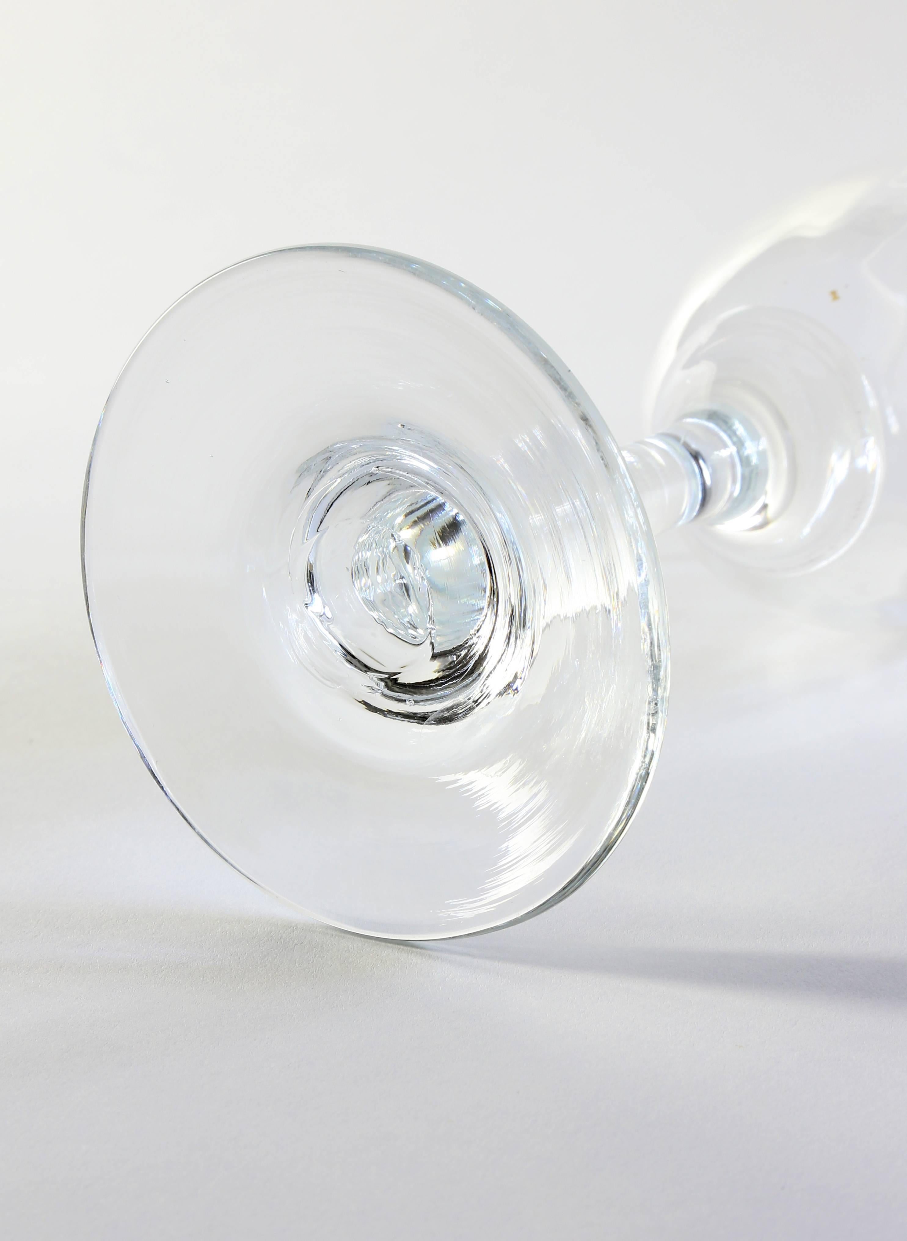 20th Century Set of 15 French Vintage Pierre Deux Stemmed Blown Glasses For Sale