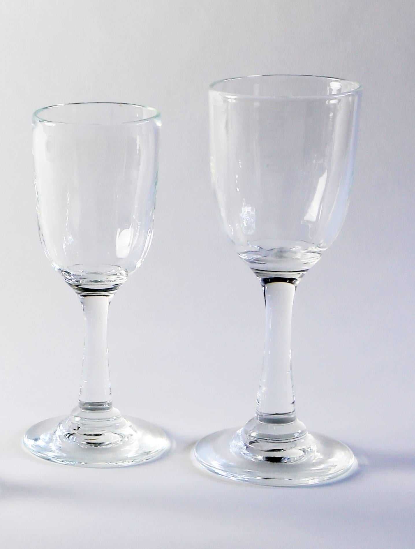 Set of 15 French Vintage Pierre Deux Stemmed Blown Glasses For Sale 2