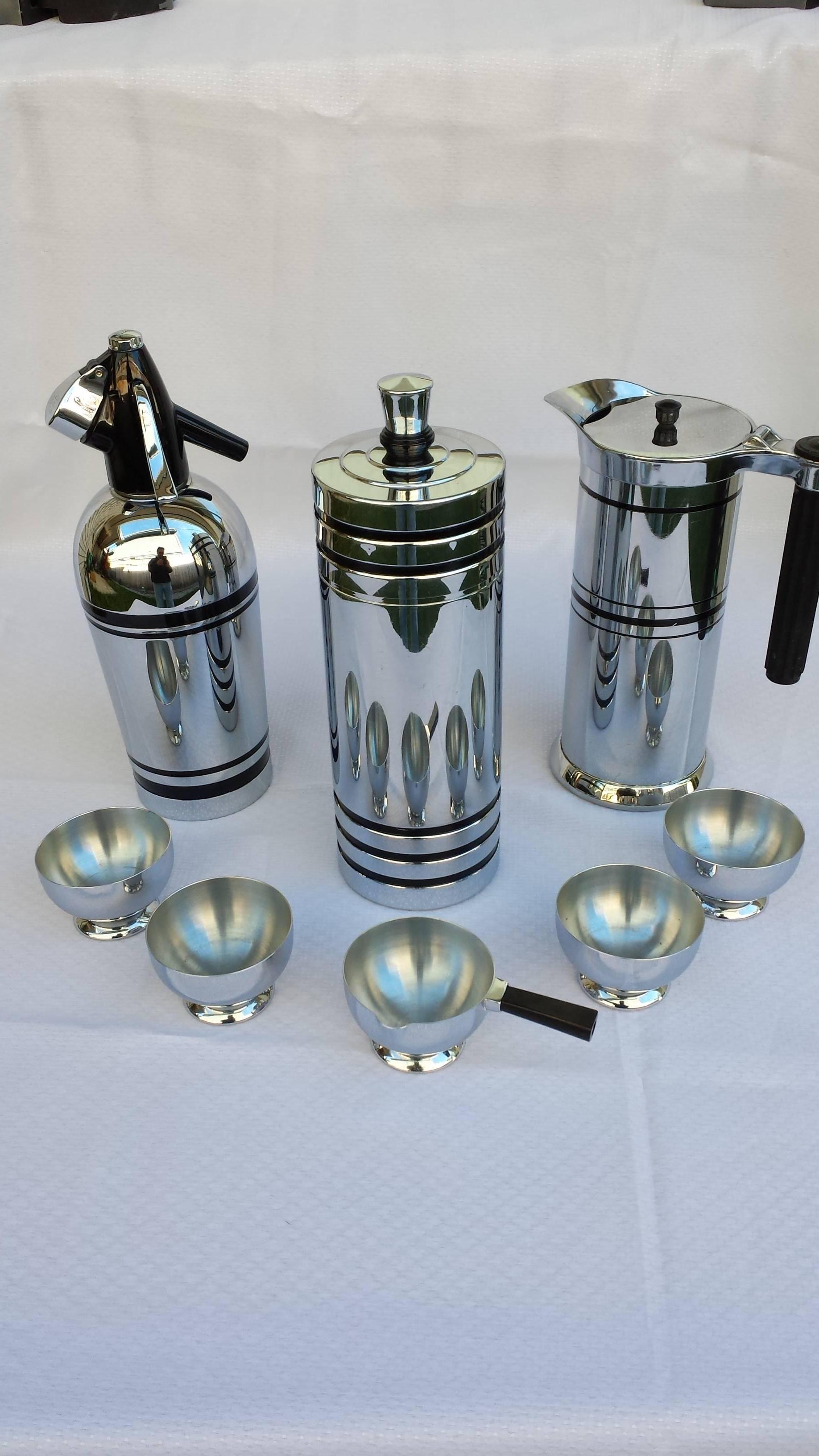 Chase Chrome 6-pcs. Bar Set & Sparklet's Seltzer Bottle, & Sunbeam Pouring Jug, All pieces are Stainless Steel and black enamel, Handles are bakelite. The Shaker is 12
