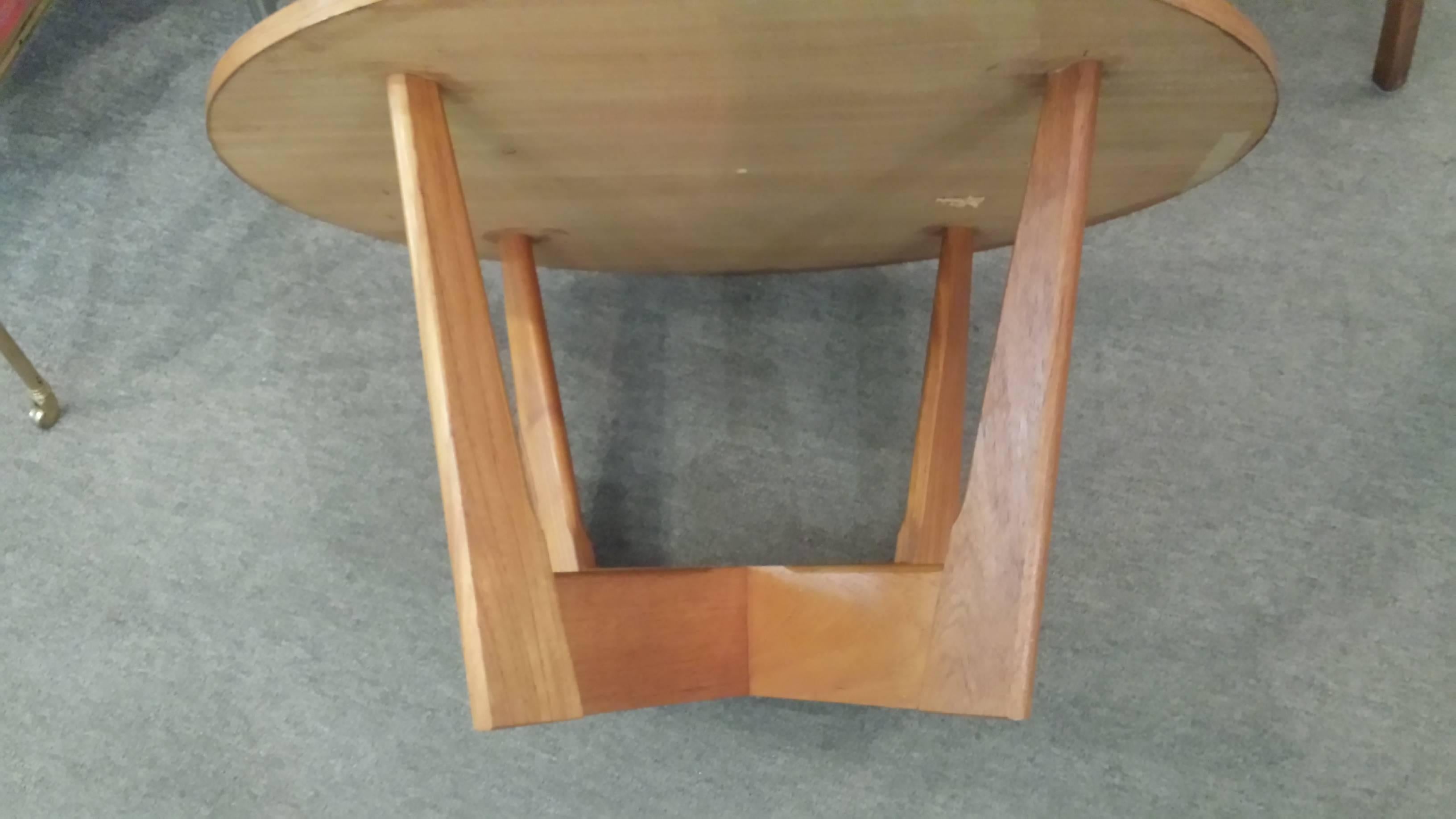 pie shaped end table