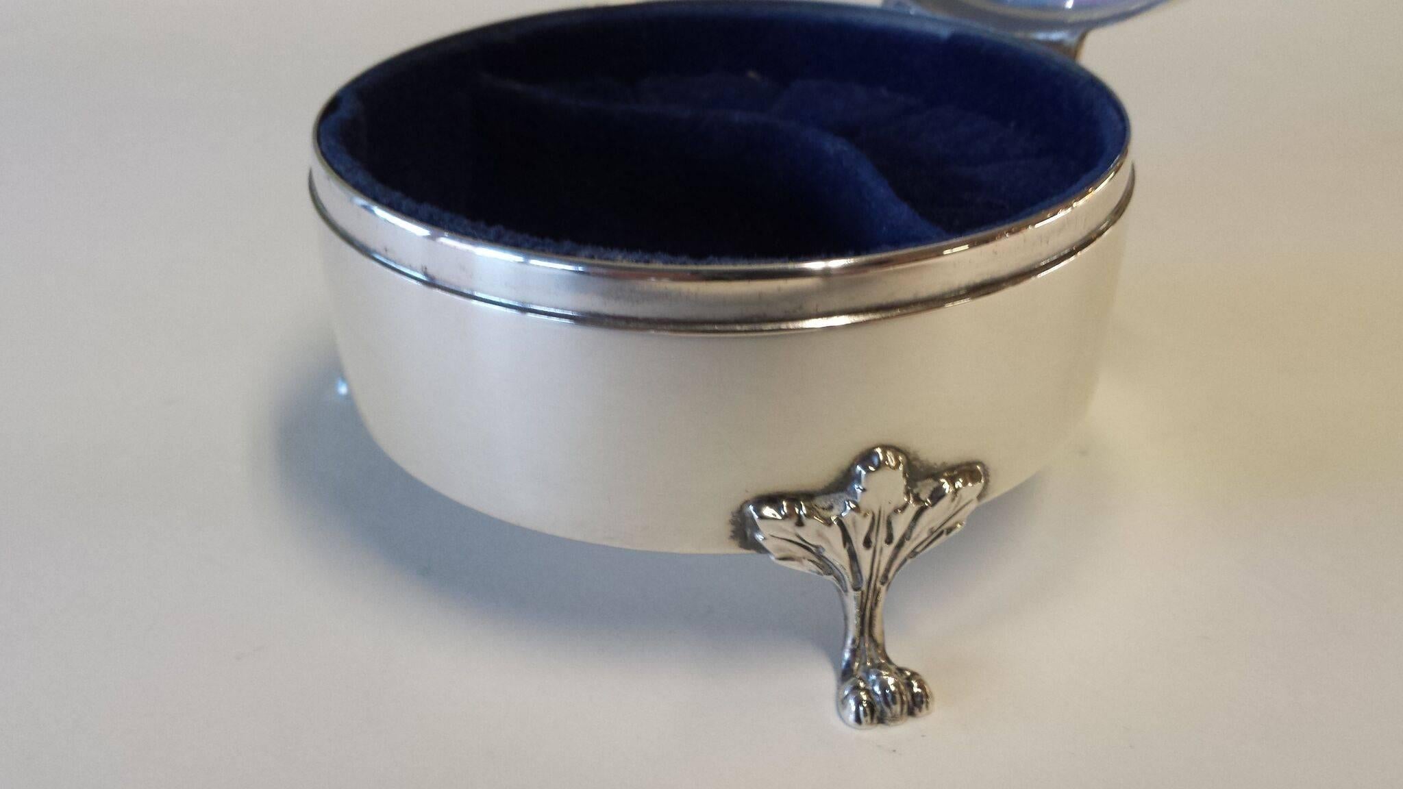 ring holders for jewelry boxes