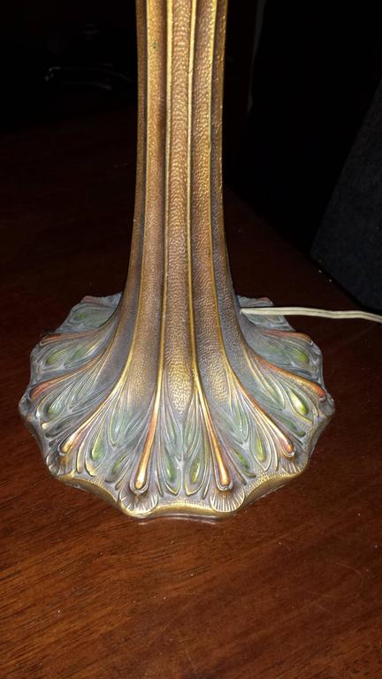 Slag Glass Table Lamp, Carmel Colored Glass with a Decorated Shade and Base In Good Condition For Sale In Ottawa, Ontario