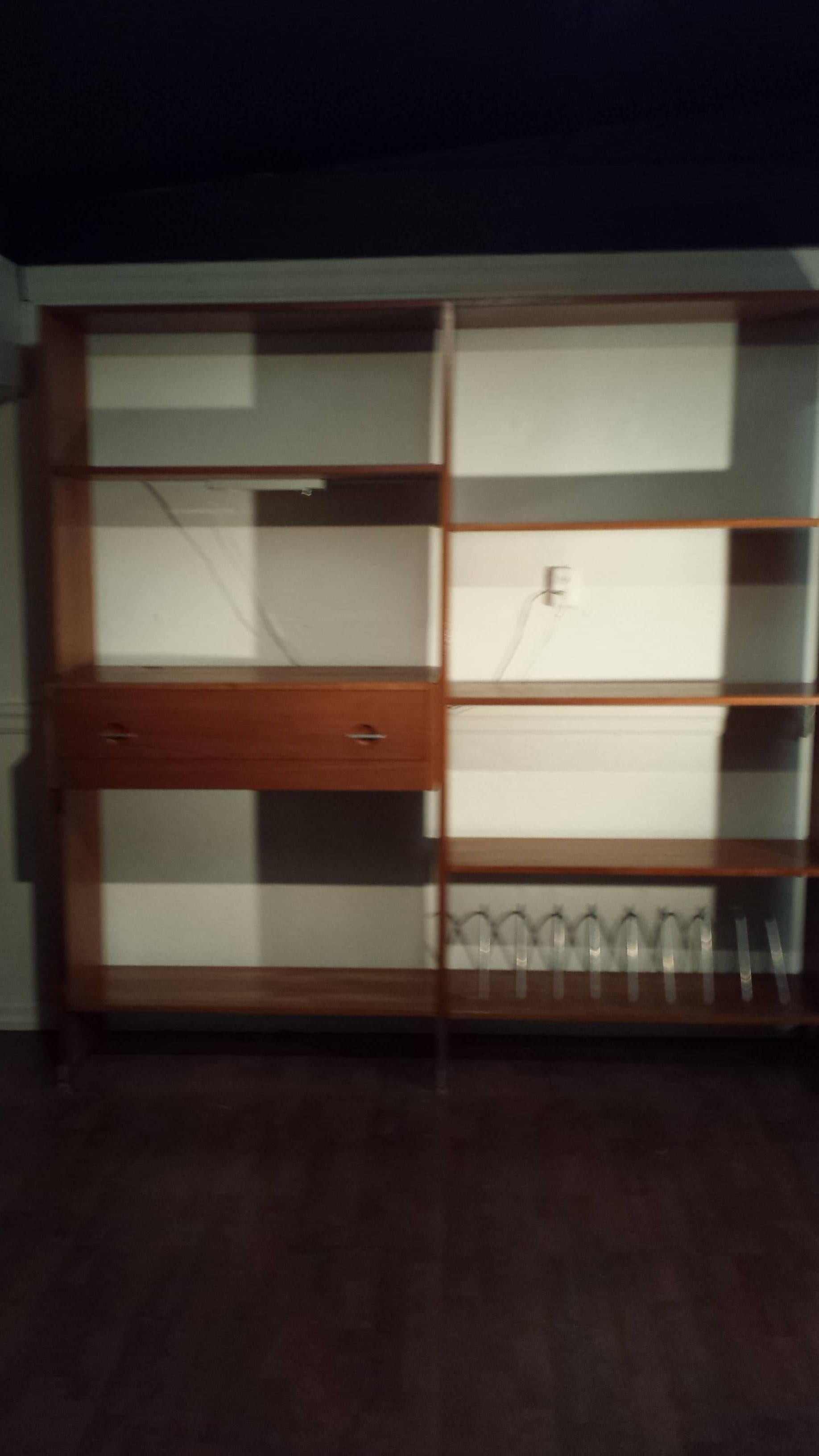 Teak Bookcase Stereo System by Hans J. Wegner, RY-100 Series, 1960-1961 In Good Condition In Ottawa, Ontario