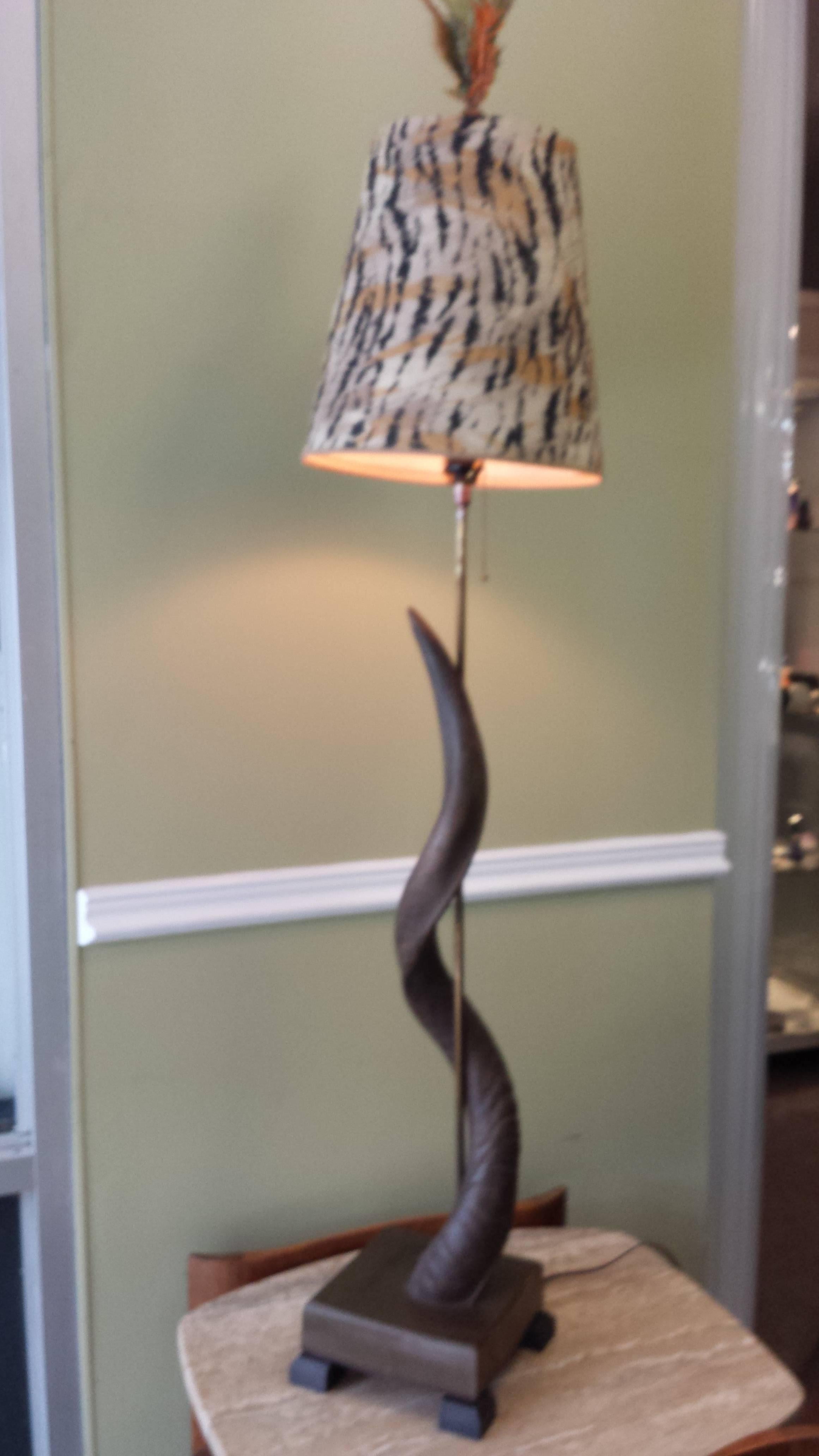 20th Century African Greater Kudu Horn Floor Lamp, Custom Lampshade & Colored Feather Finial