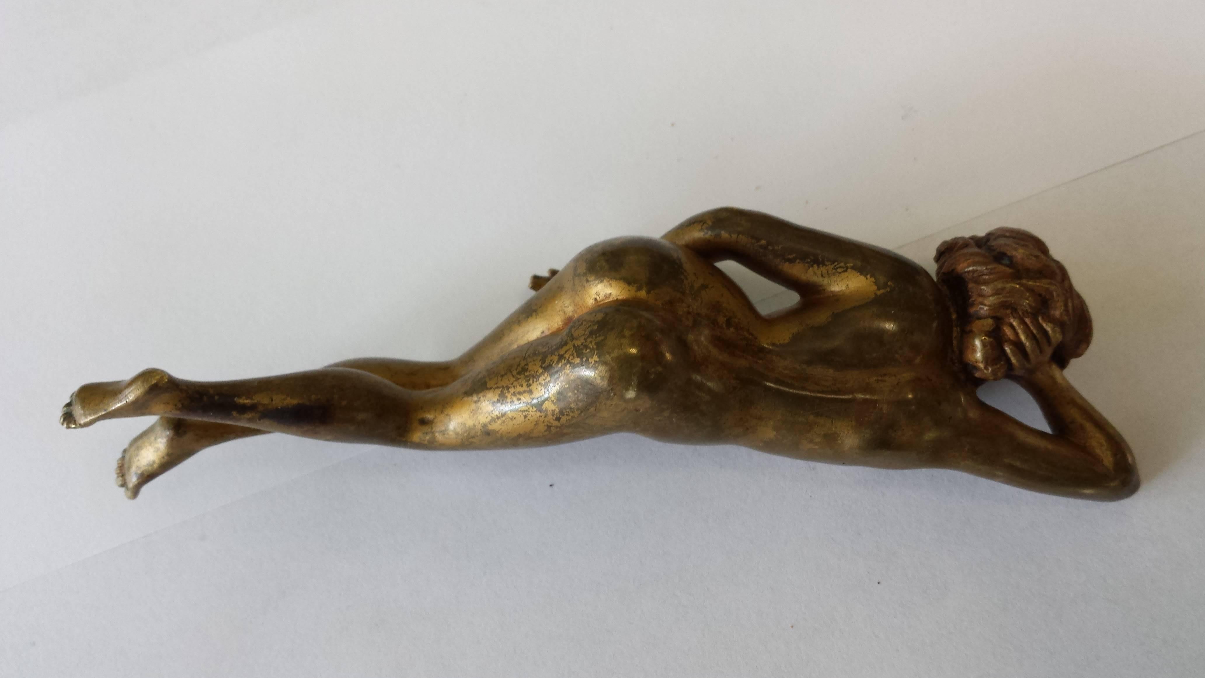 Art Noveau French Gilt Bronze Figure of a Reclining Nude, Early 20th Century 5