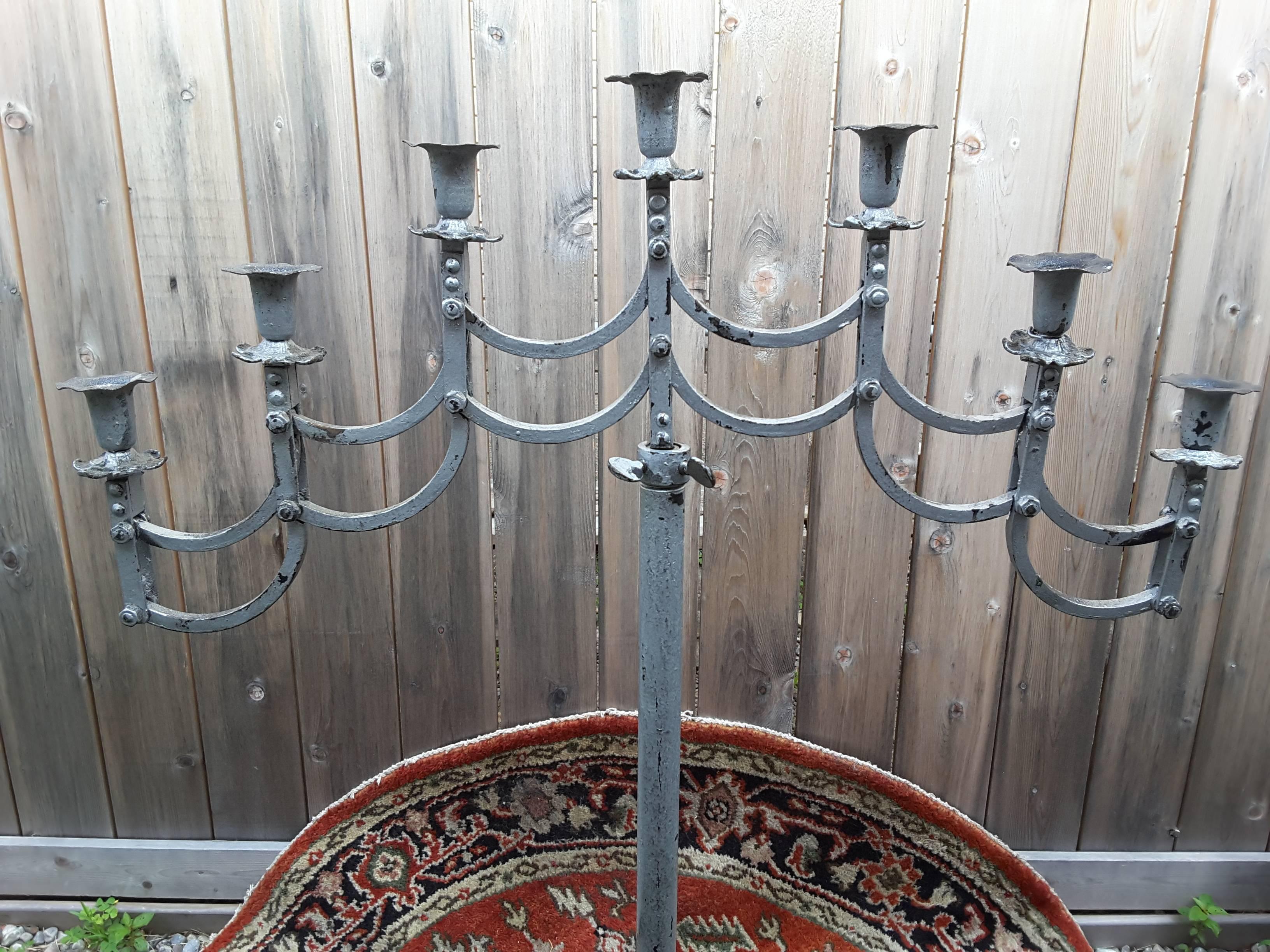 Wrought Iron Candelabra with Adjustable Height and Articulated Seven-Arm Holder In Good Condition In Ottawa, Ontario
