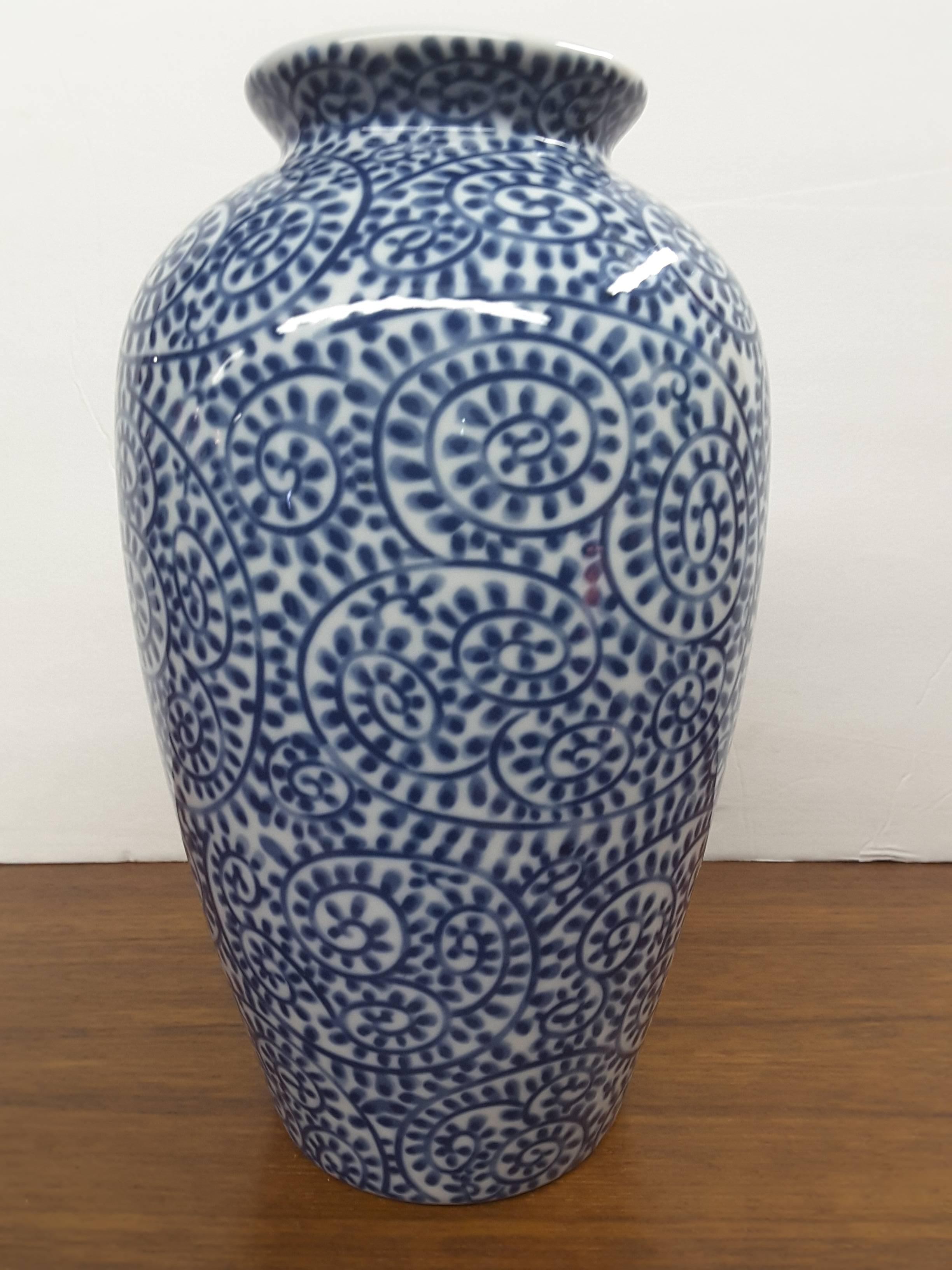 Japanese Blue and White Porcelain Hand Decorated Vase, 