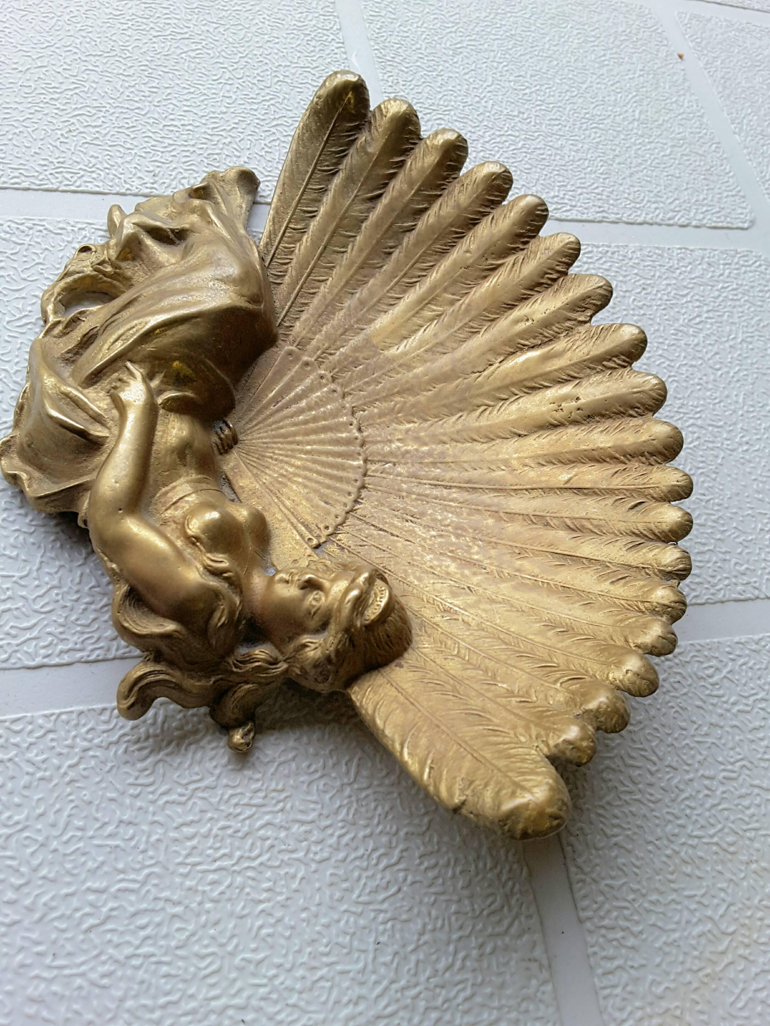 Art Nouveau Lady with a Peacock Fan, Brass Vanity/Pin Tray For Sale 3