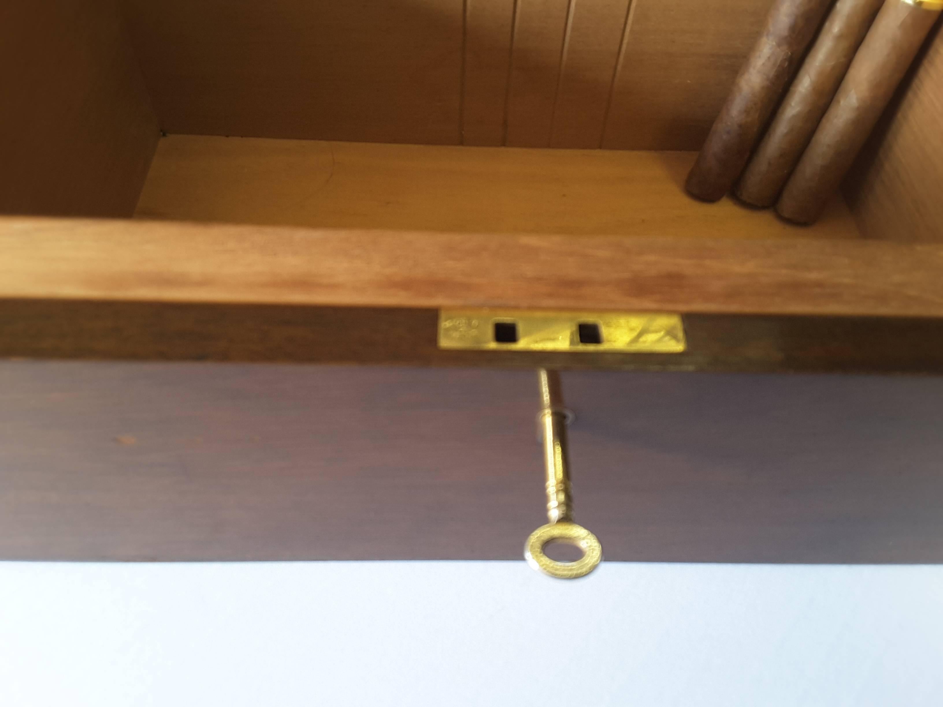 dunhill cigar box