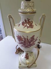 Dresden Porzellan Urnenförmige Lampenfassung mit eckigen Griffen