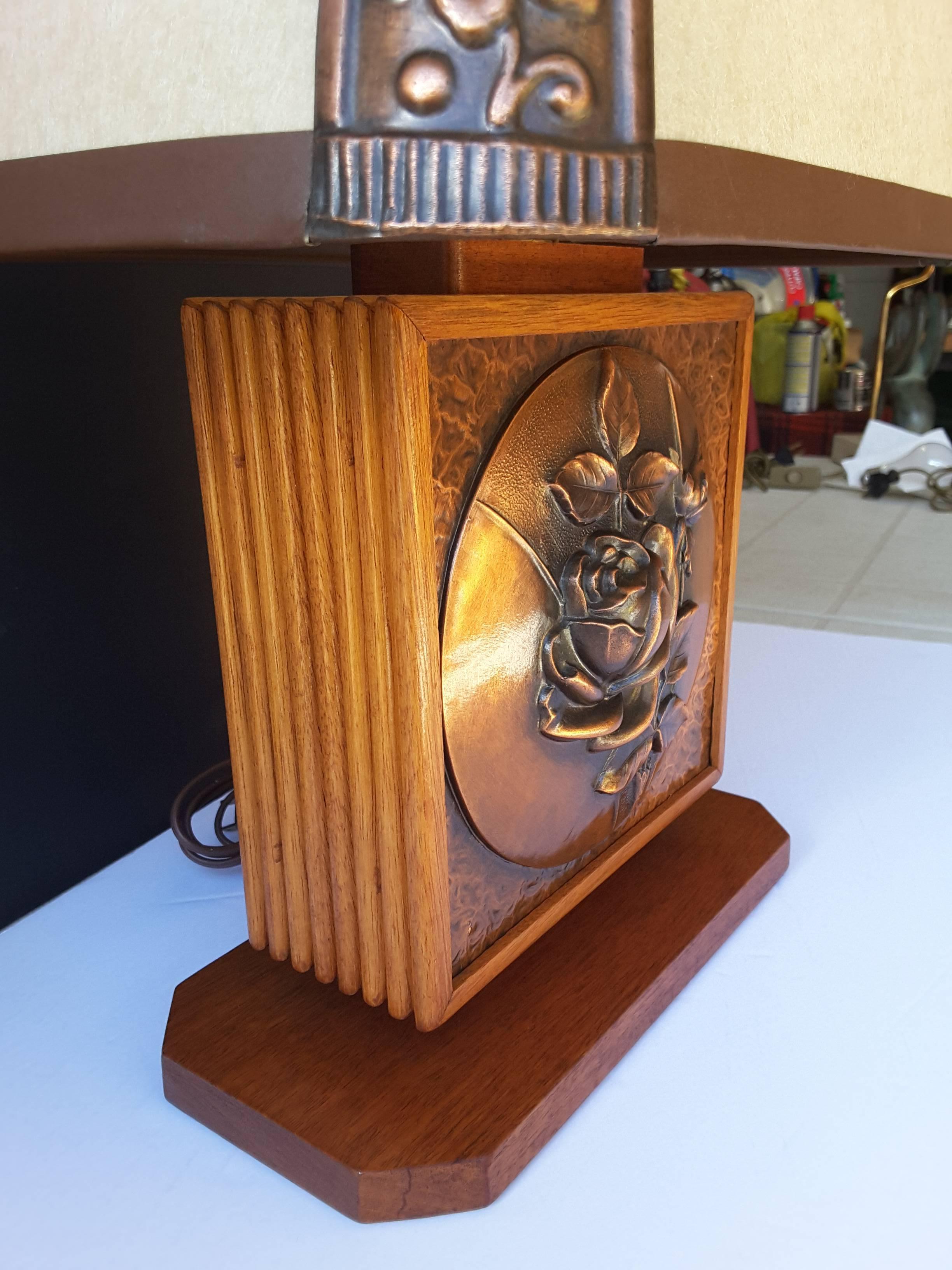 American Albert Gilles Mid-Century Oak and Copper Rose Table Lamp