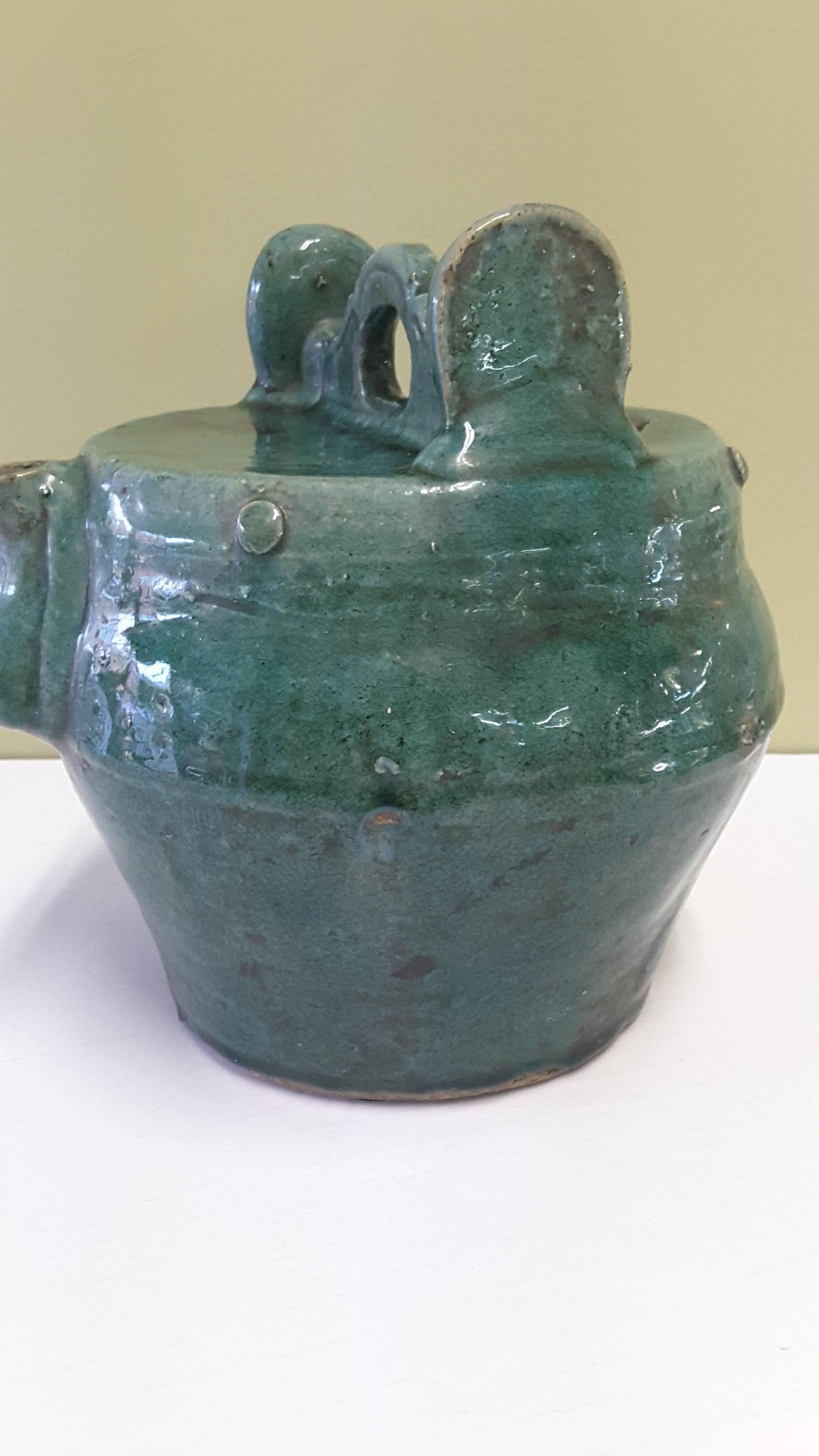 Emerald Green Glazed Shiwan Pottery Teapot Qing Dynasty, Late 19th Century 2