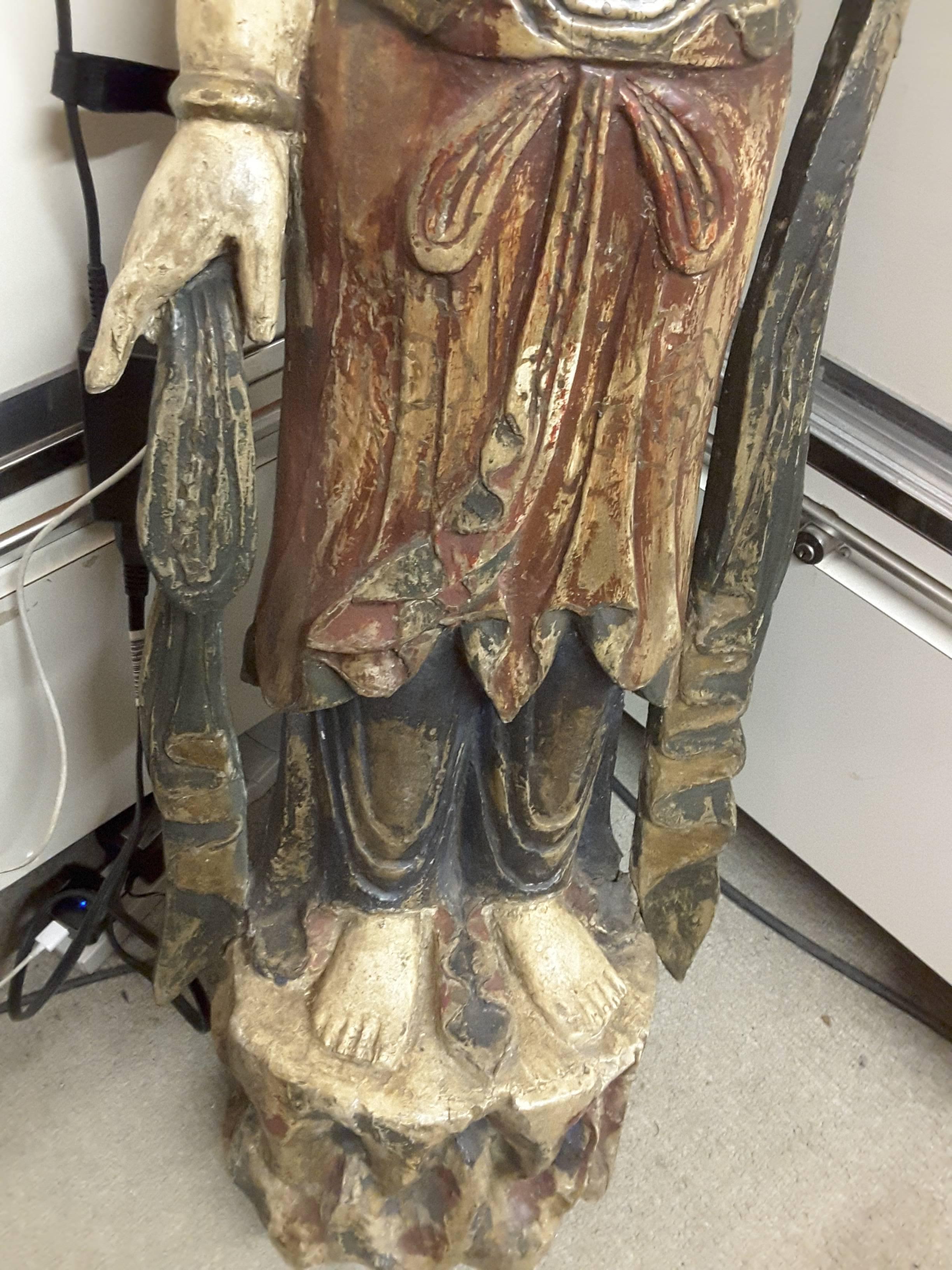 20th Century Chinese Carved Wood Standing Figure of Guanyin in the Ming Dynasty Style For Sale