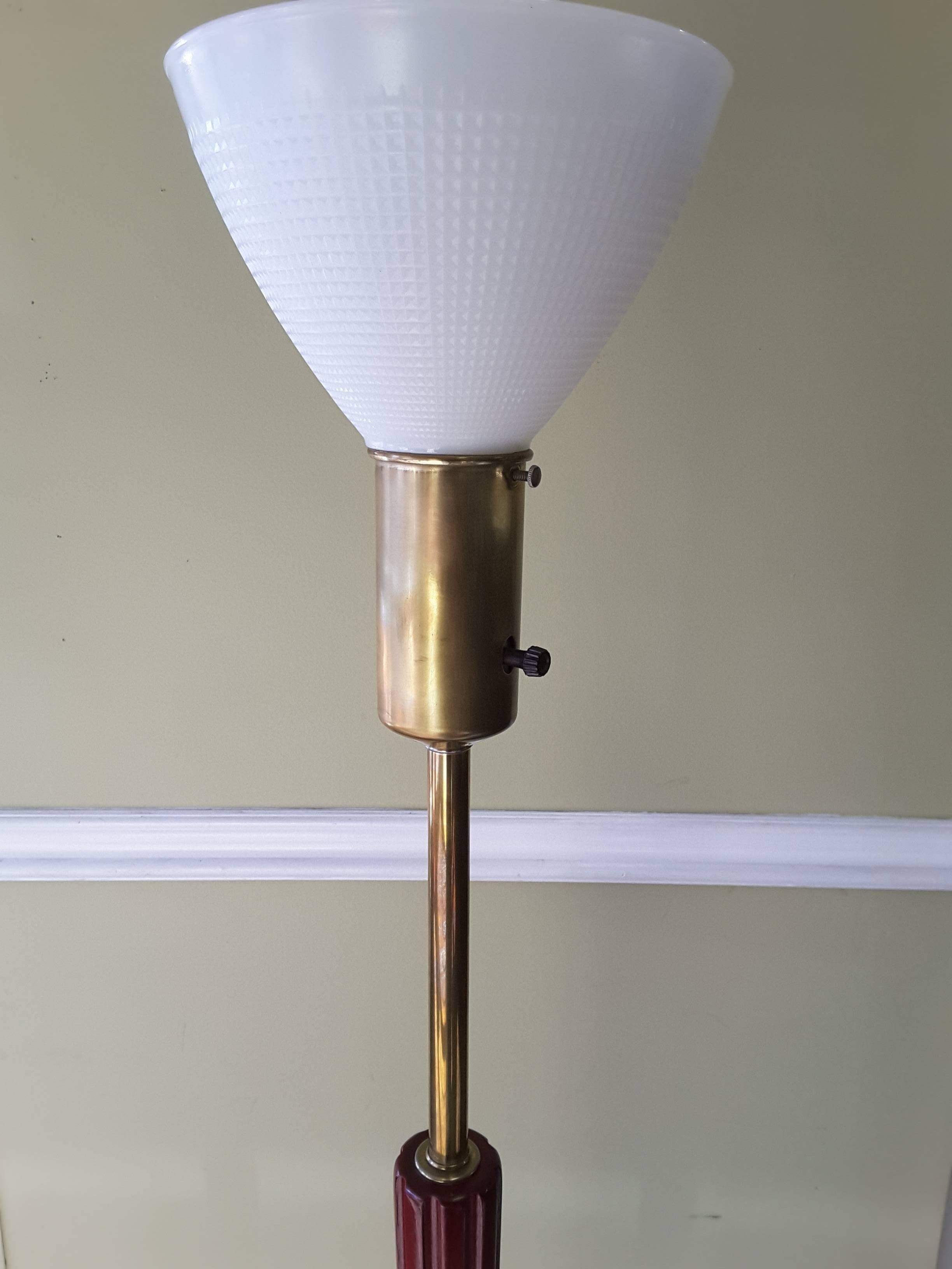 20th Century Mid-Century Modern Brass and Mahogany Classic Style Floor Lamp