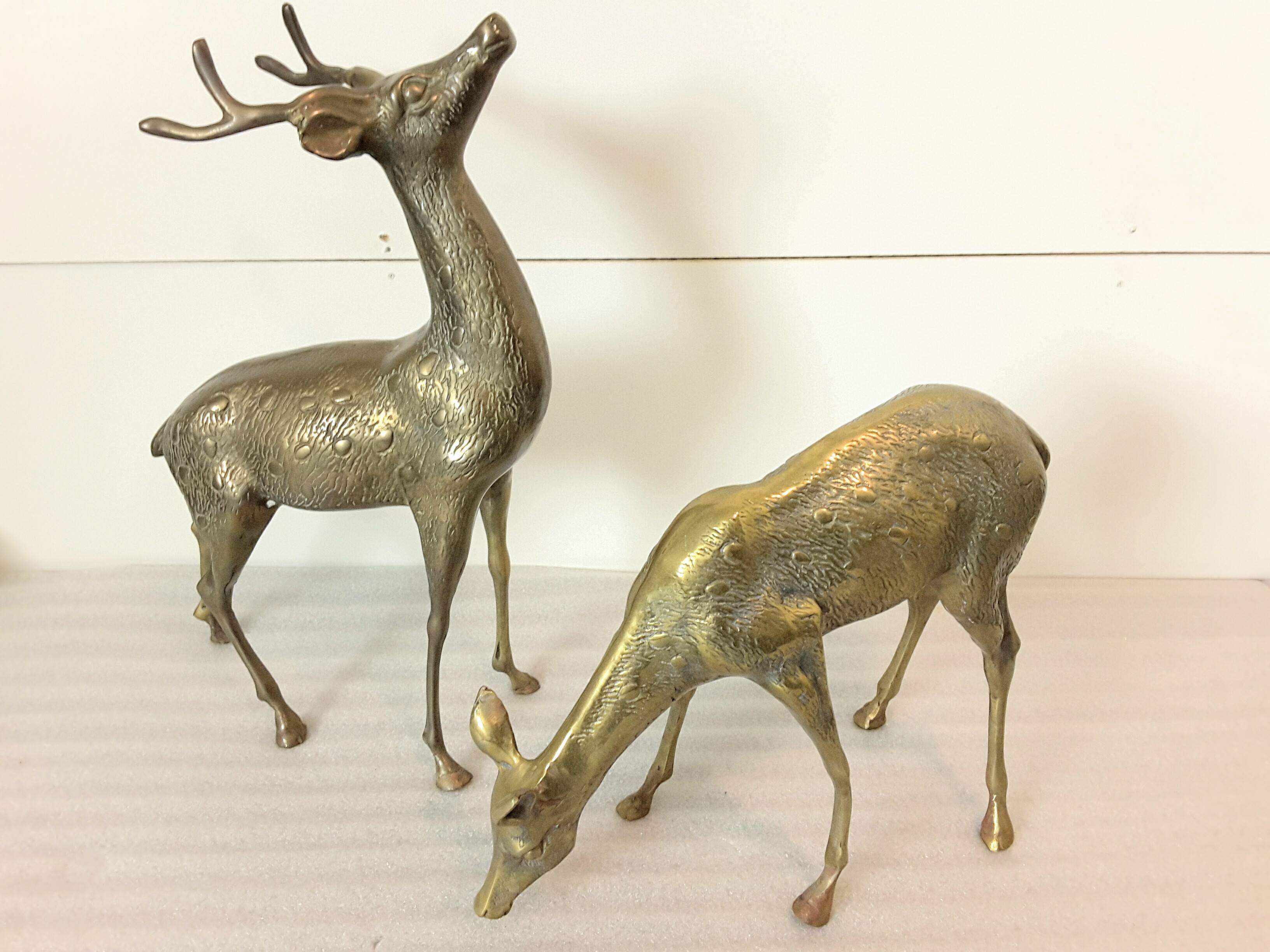 Mid-Century Brass Guarding Stag and Feeding Doe Sculpture's In Good Condition In Ottawa, Ontario