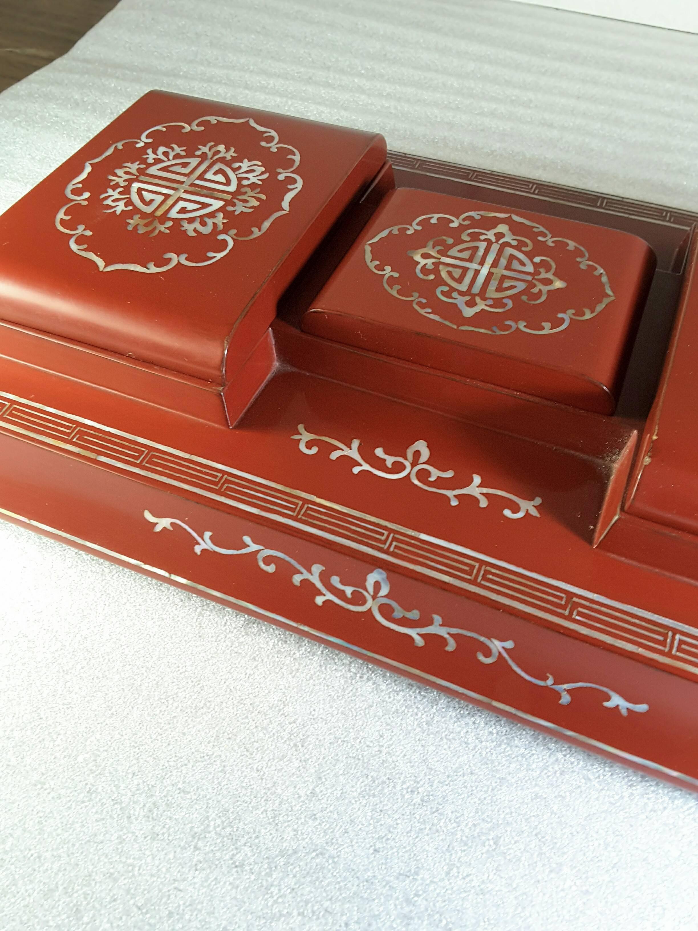 Rare Antique Chinese Red Lacquer Desk Box Early 20th Century For Sale 6