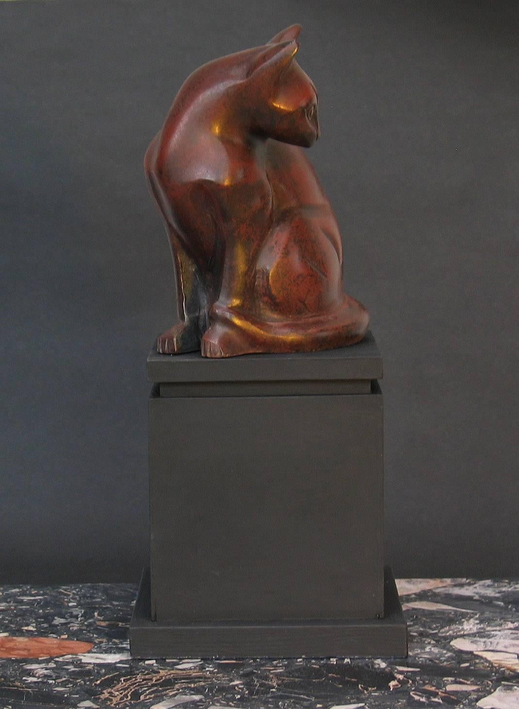 Art Deco Patinated Bronze Model of a Sitting Cat, circa 1930 In Good Condition In Ottawa, Ontario