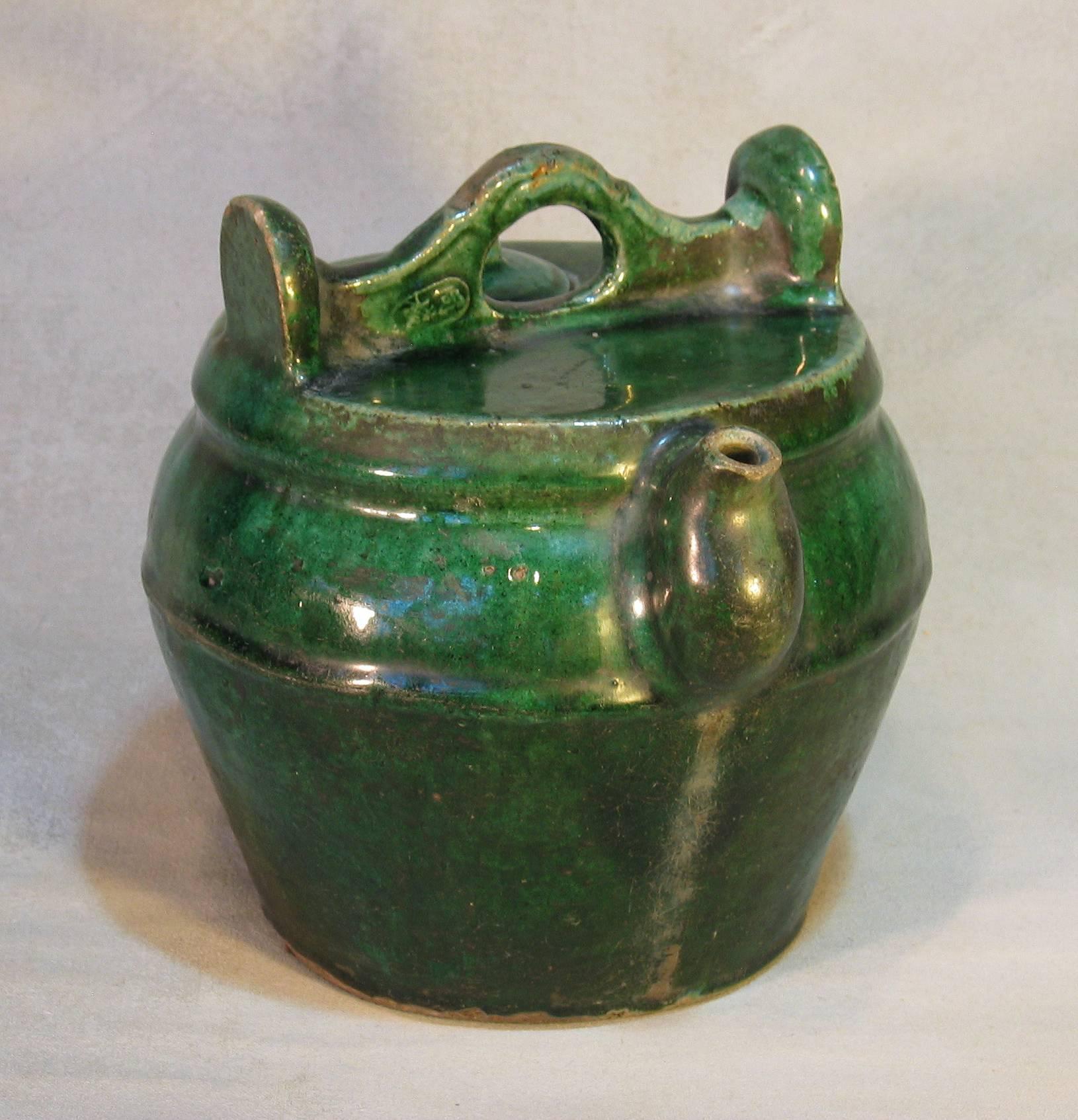 green chinese pottery