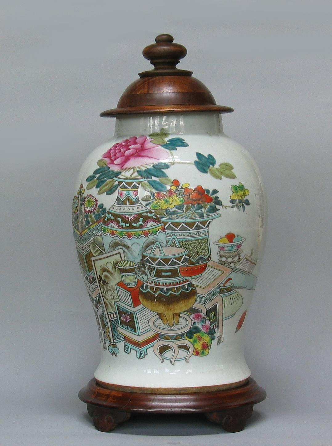 Porcelain Late Qing Dynasty Large Baluster Famille Rose 