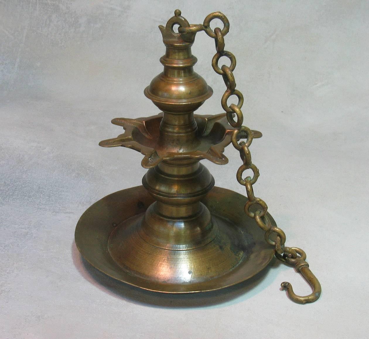 Bronze Lampe à huile suspendue en bronze 
