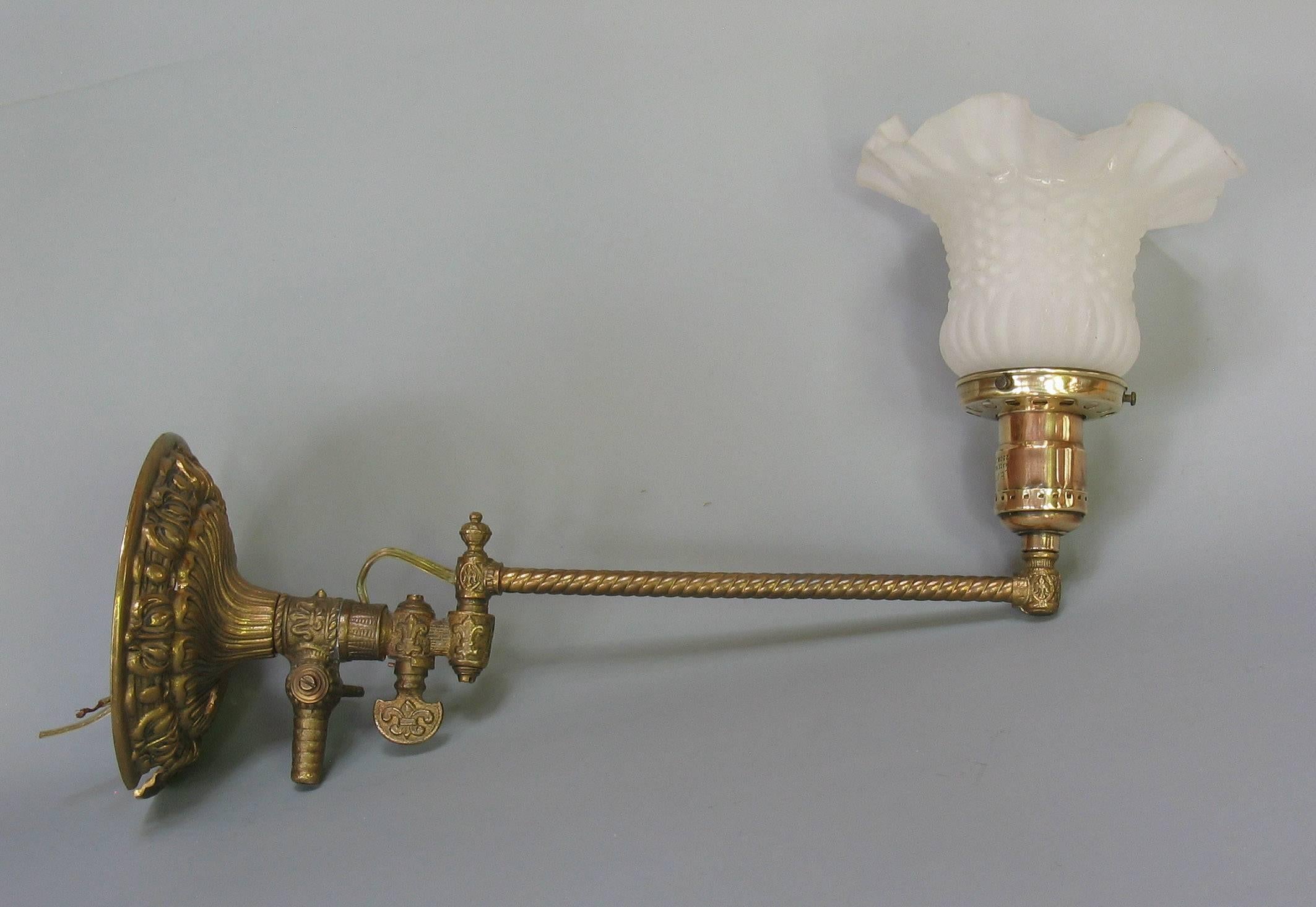 victorian gas lamps
