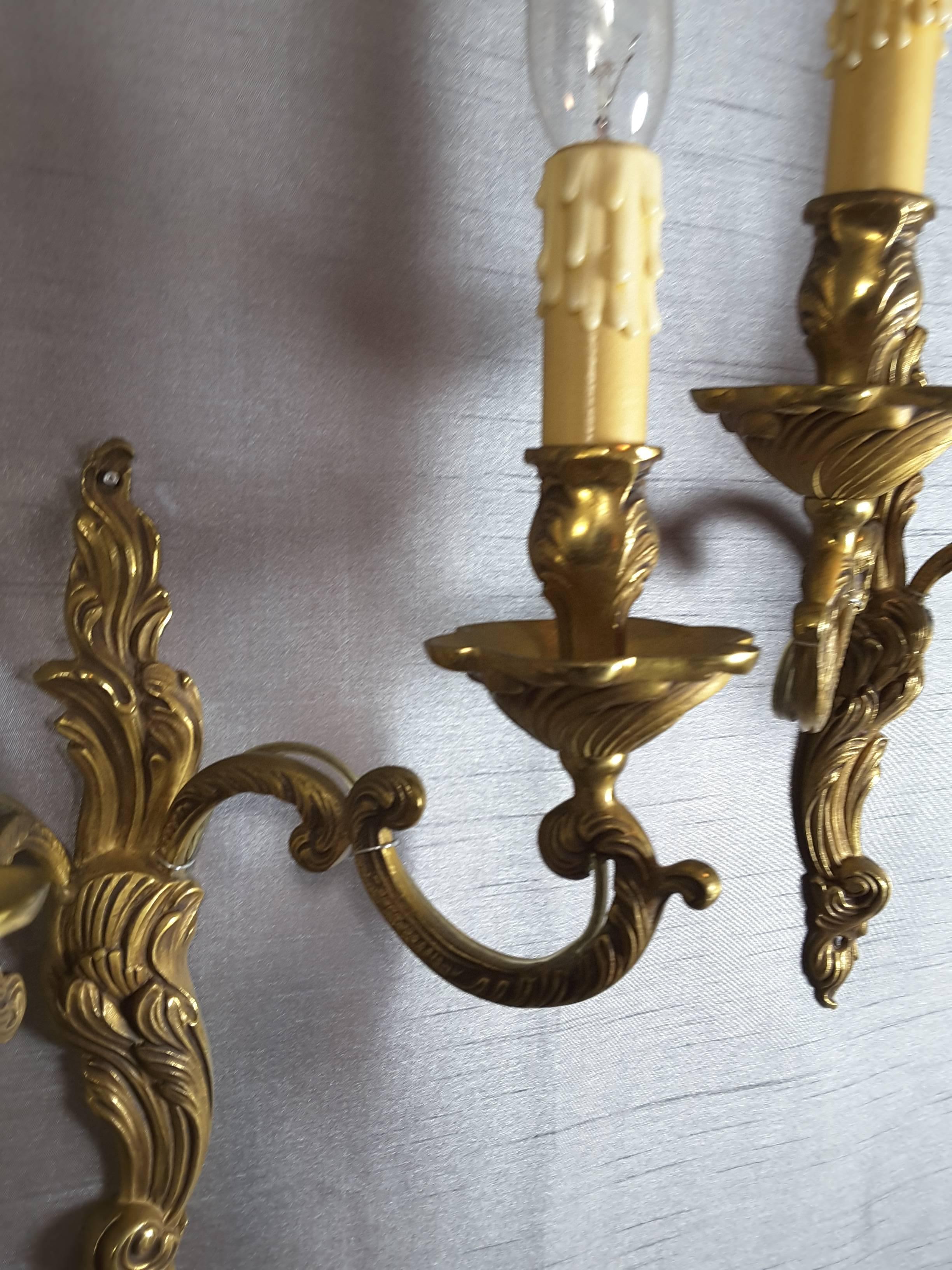 20th Century Pair of Large Brass Gilt Wall Sconces For Sale