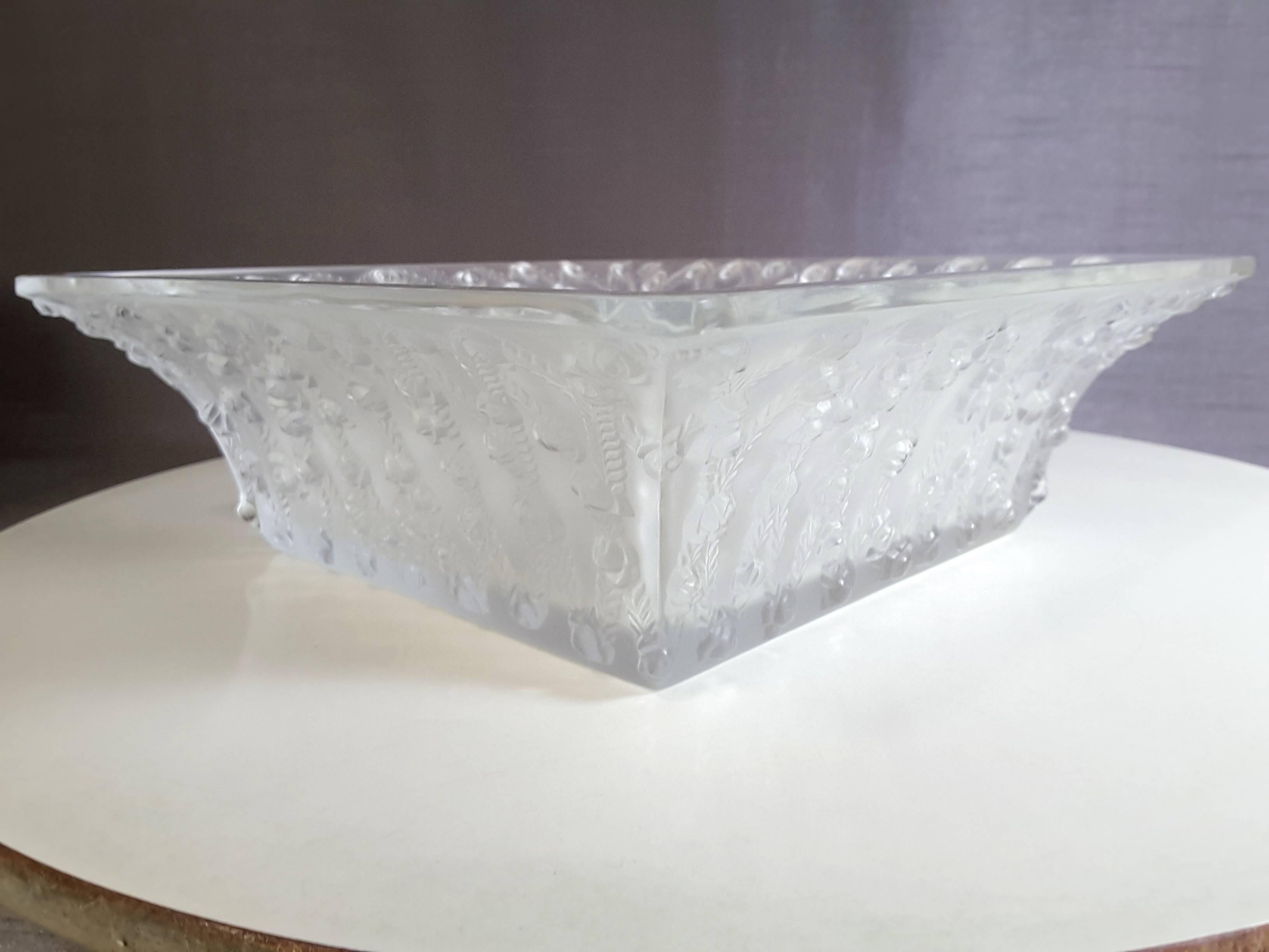 20th Century Lalique Clear Crystal Roses Bowl, Designed in 1939