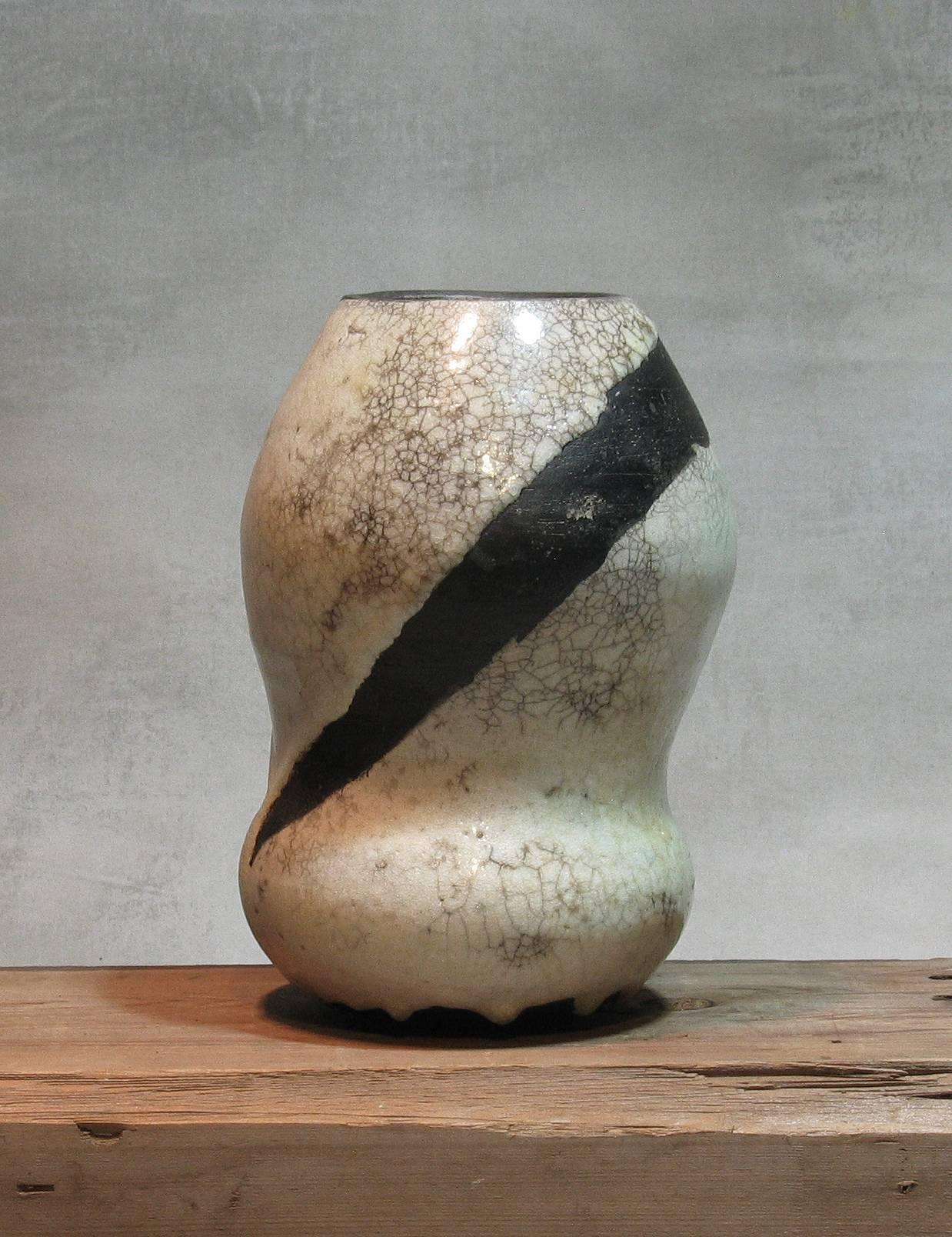 Raku-Keramik-Vase in doppelter Kürbisform, Skulptur (Ästhetizismus) im Angebot