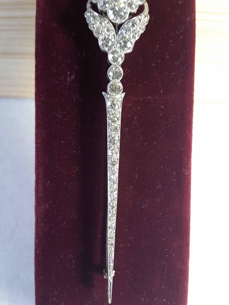 Art Deco 5.07 Carat Diamond and Platinum Pin For Sale at 1stDibs