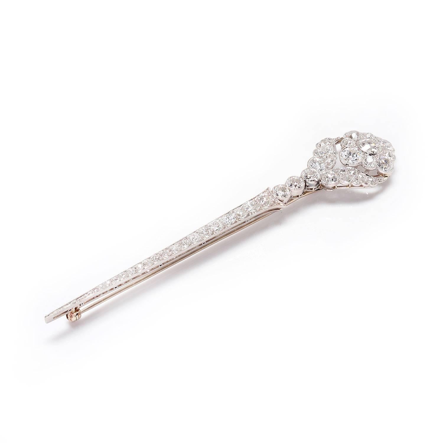 Art Deco 5.07 Carat Diamond and Platinum Pin 3