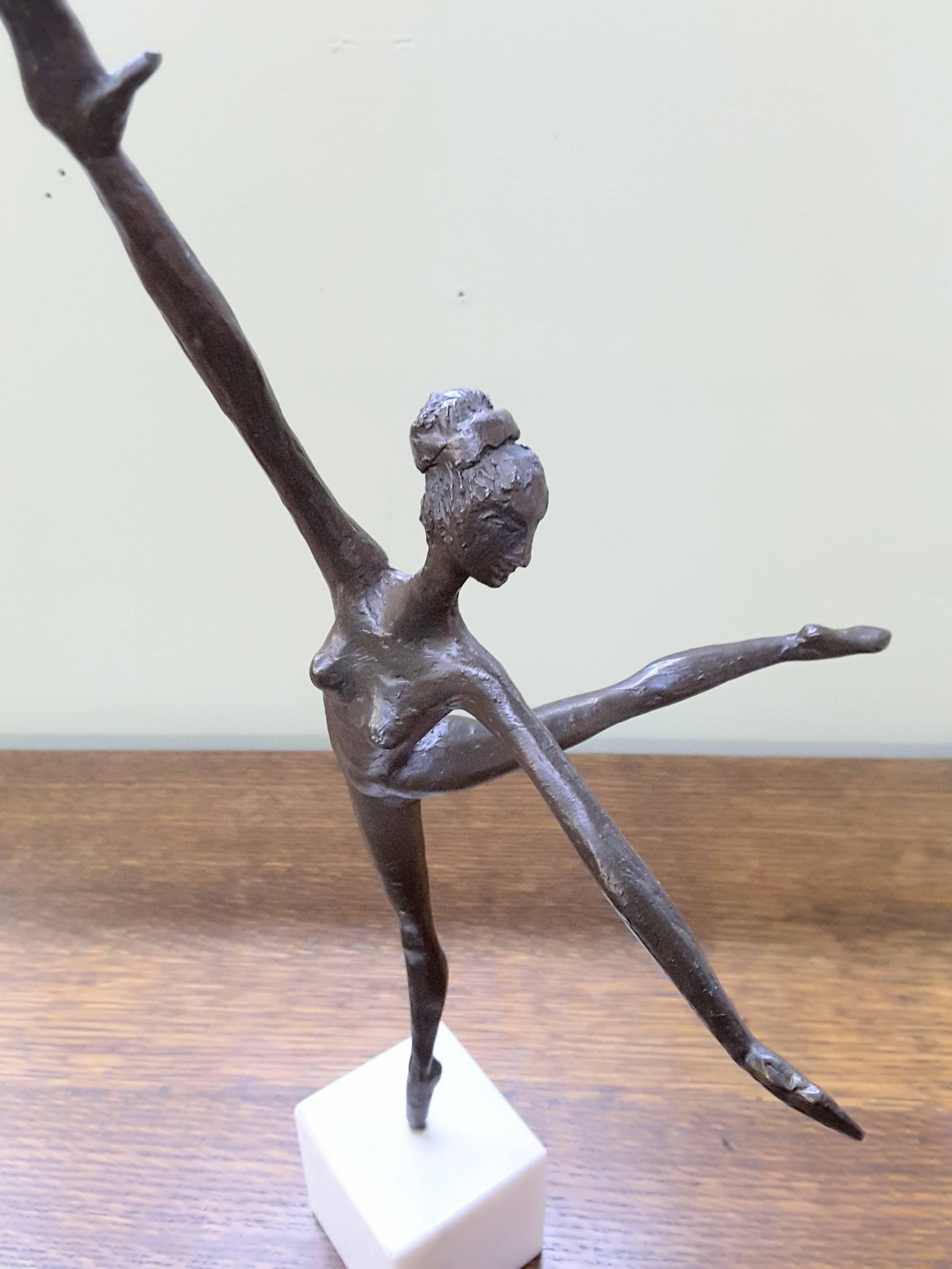 Bronze Ballerina on Marble Base Almuth Lutkenhaus In Excellent Condition In Ottawa, Ontario