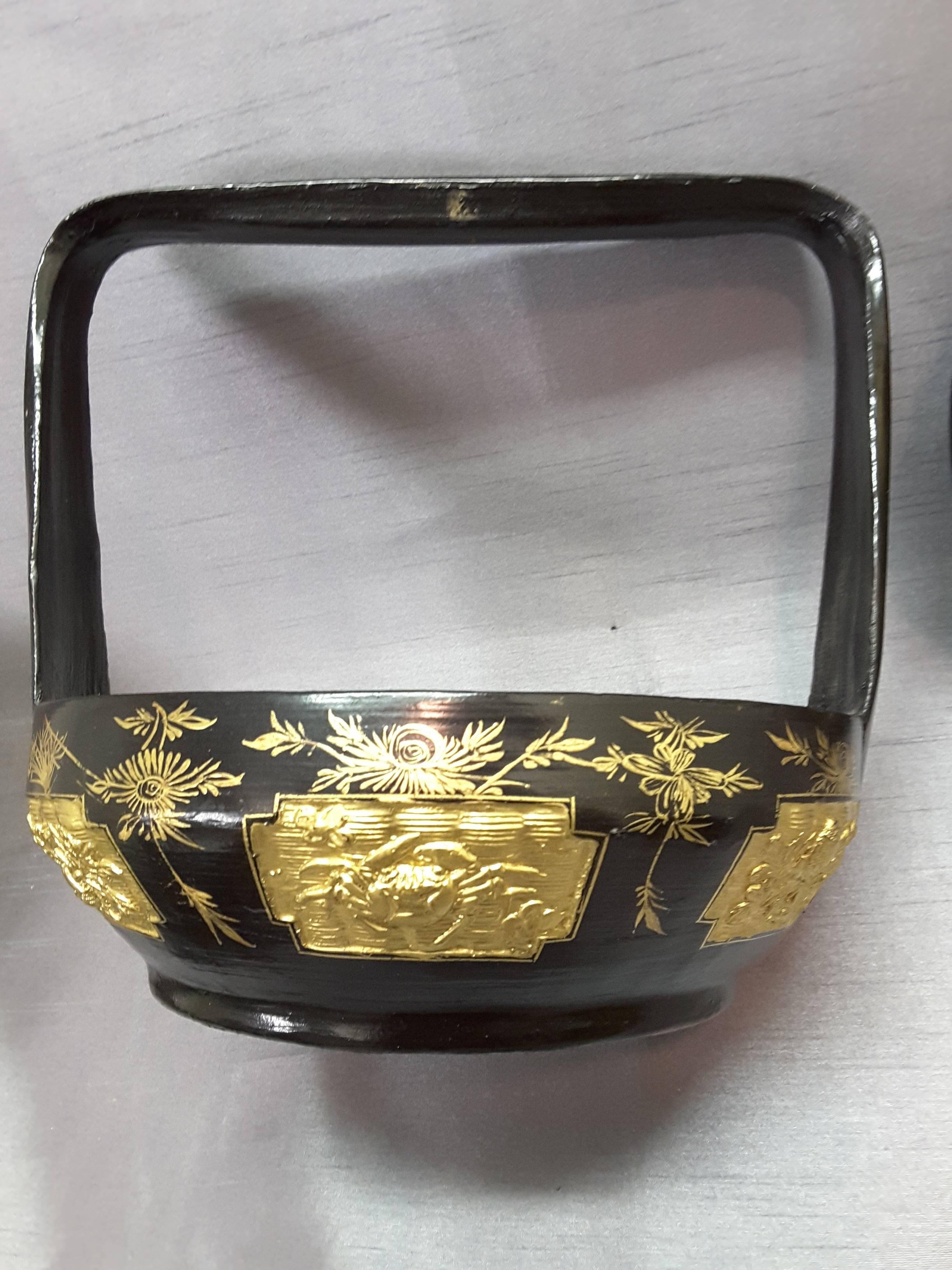 Chinese Black Lacquered and Gilt Food Carrier/Storage Box For Sale 1
