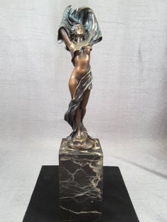 Dame en bronze Art Nouveau sur socle en marbre de Miguel Fernando Lopez 'Milo'