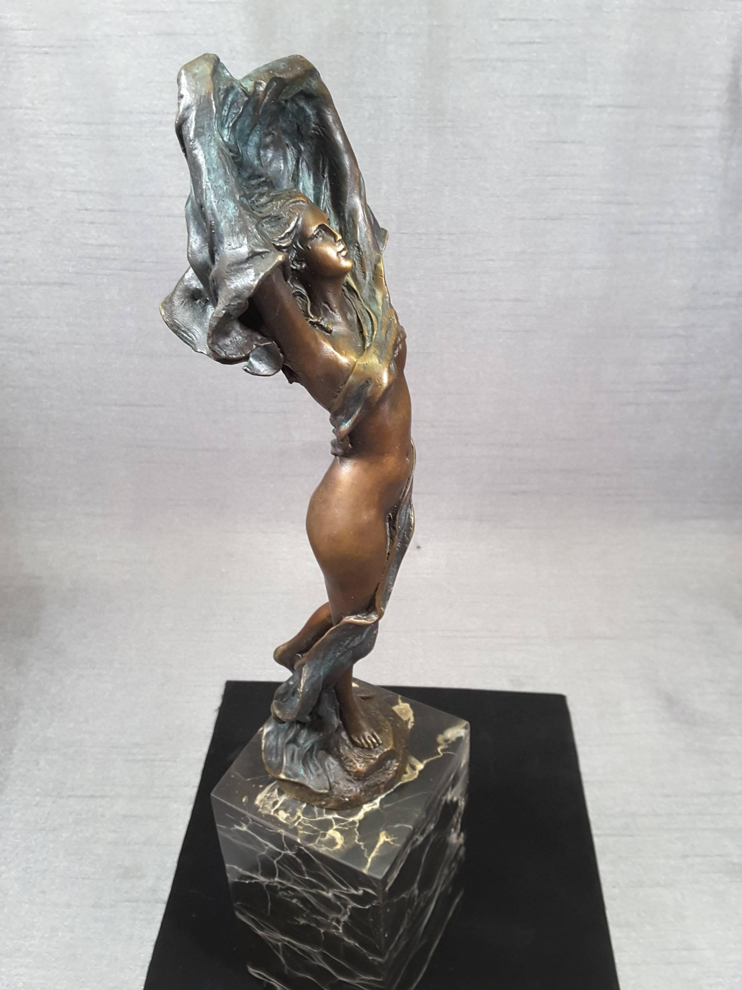 Art Nouveau Bronze Lady on Marble Base by Miguel Fernando Lopez 'Milo' In Good Condition In Ottawa, Ontario