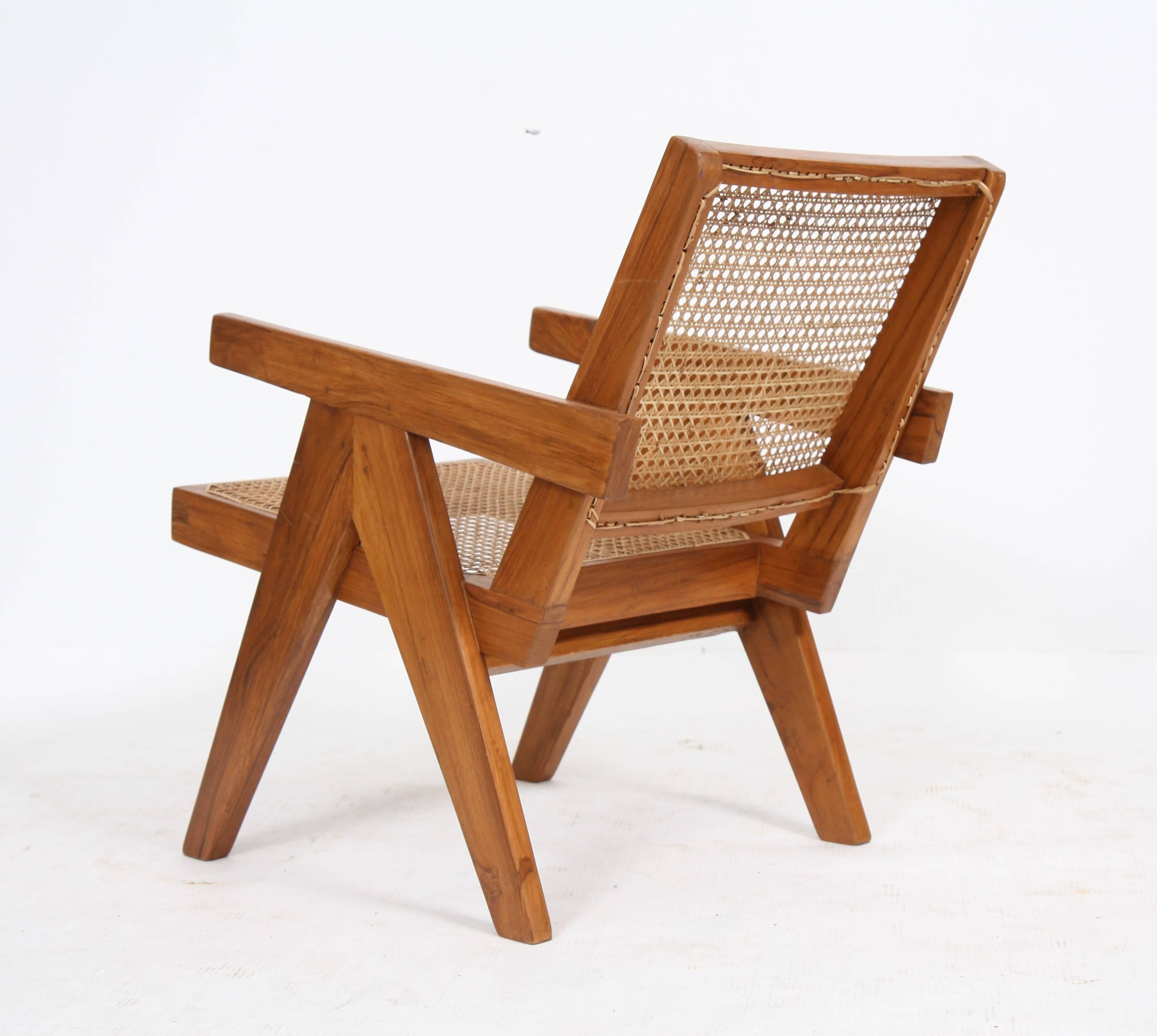 pierre jeanneret easy chair