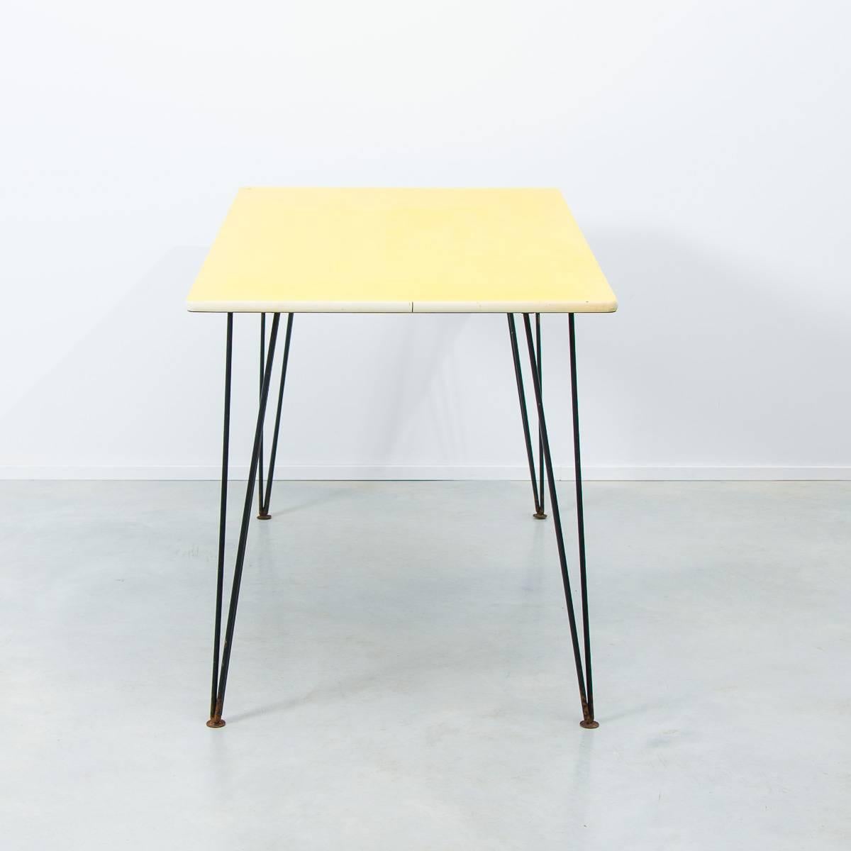 Paul Bridston Table with Hairpin Legs Kandya, UK, 1950 In Good Condition In London, GB