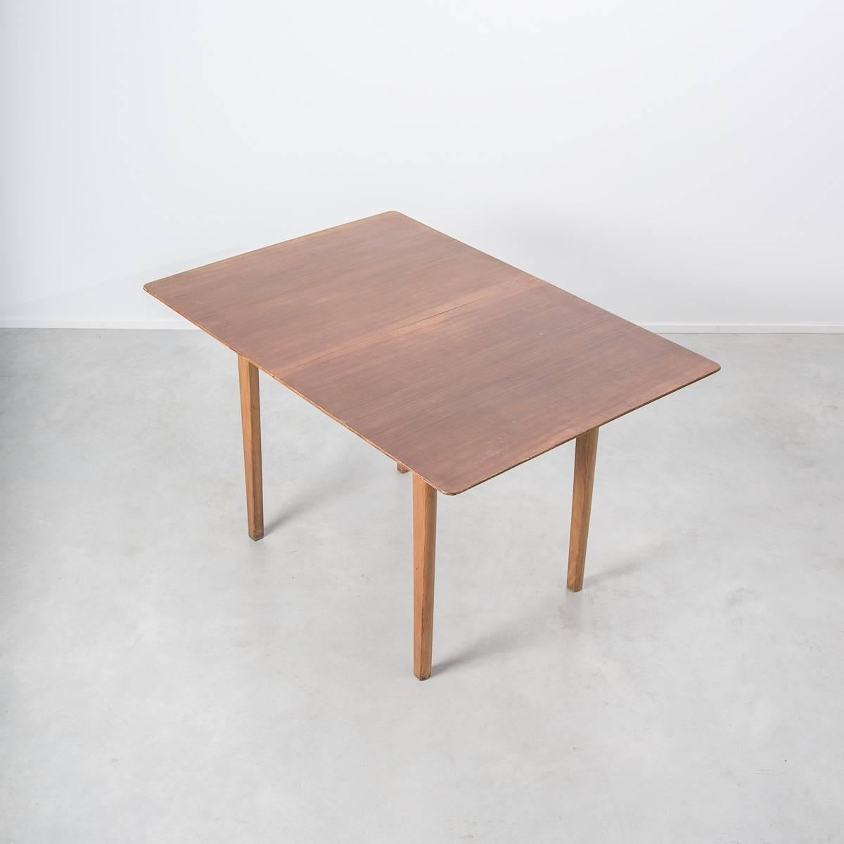 Robin Day Hillestak Dining Set Hille, UK, 1950s In Good Condition In London, GB