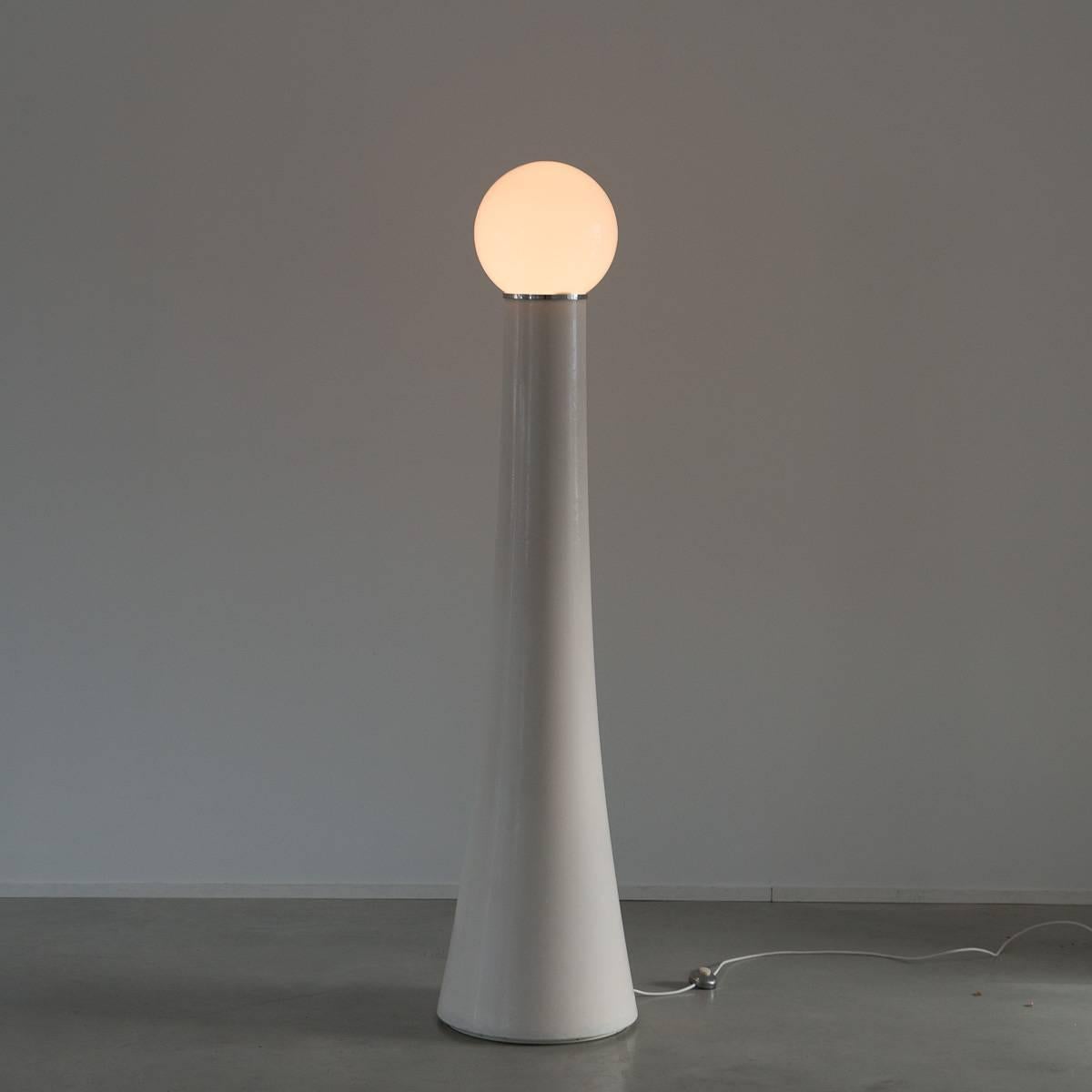 Annig Sarian 4059 Lampadaire Kartell:: Italie:: 1970 Bon état à London, GB