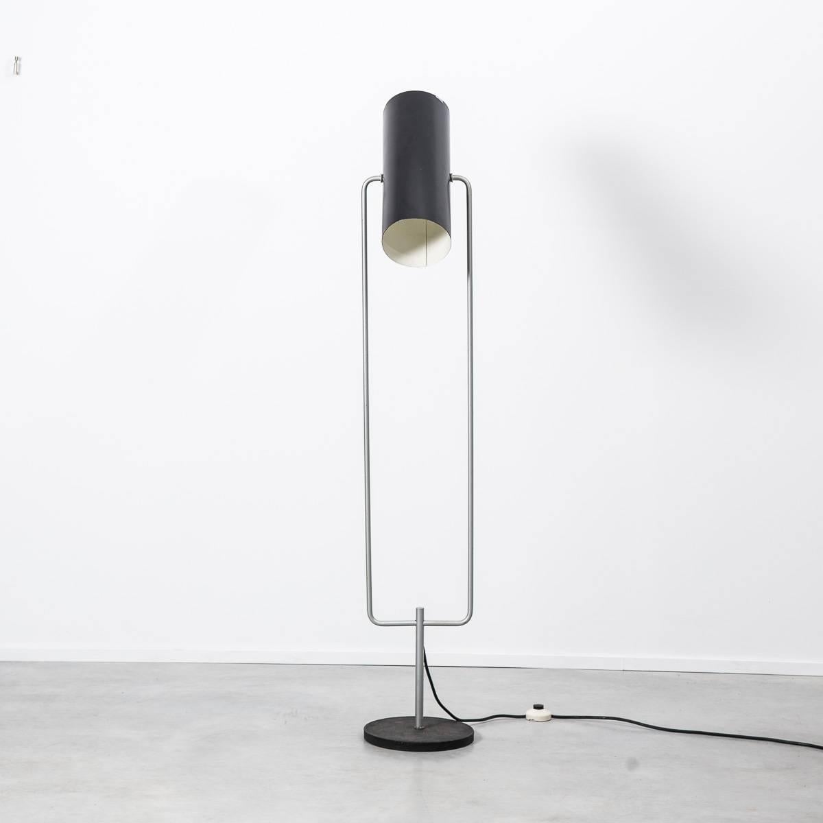 Mid-Century Modern Raak Tube D2300 Black Dutch Modernist Floor Lamp