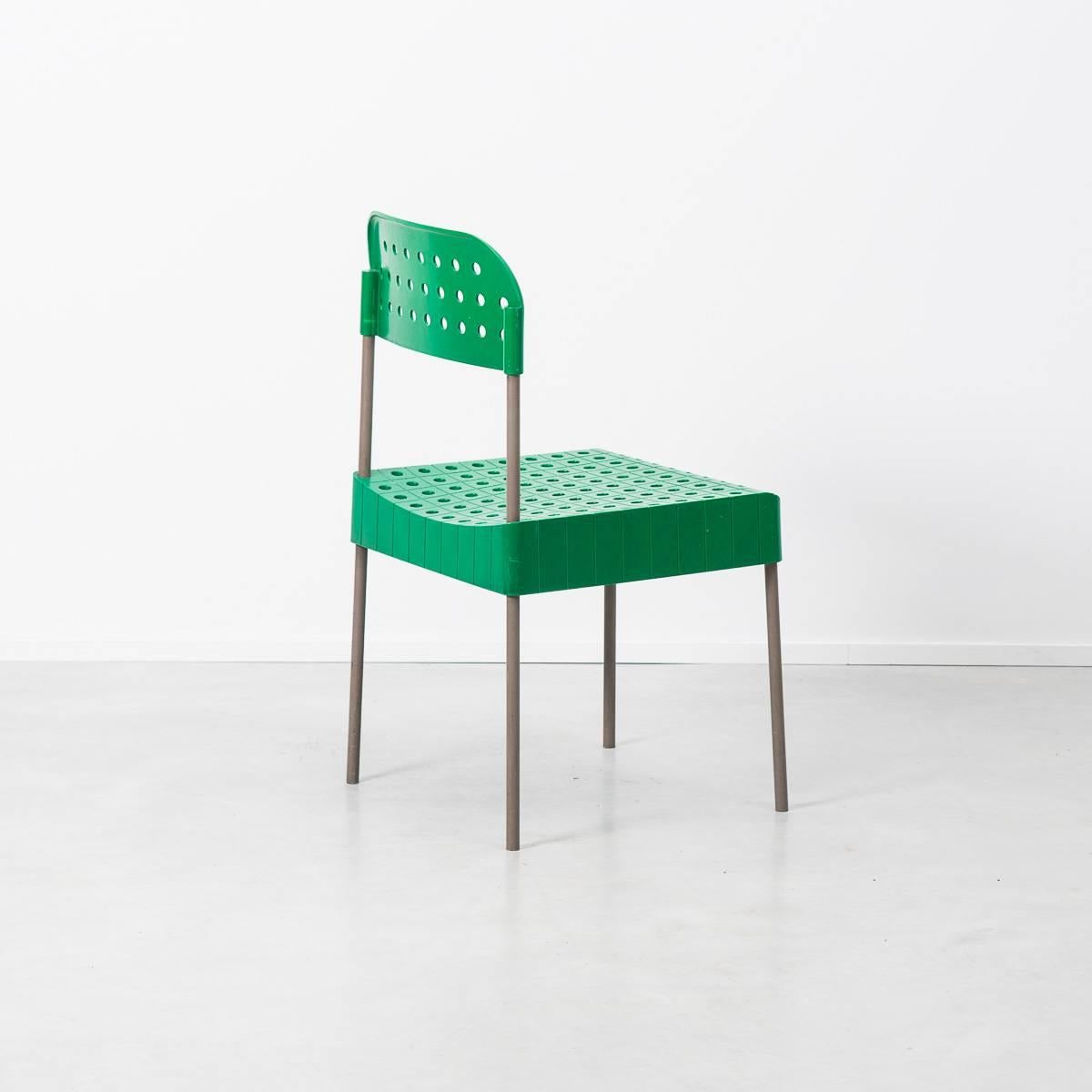 Moulé Enzo Mari Castelli Box Chair:: Italie:: 1971