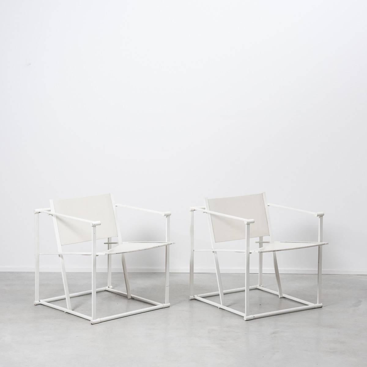 Radboud Van Beekum white FM61 cube chairs for Pastoe, Netherlands, 1982.
A geometric chair constructed from white folded steel with white ply seating. Following in the tradition of the De Stijl movement, the FM60 series (FM60-FM62) was inspired by
