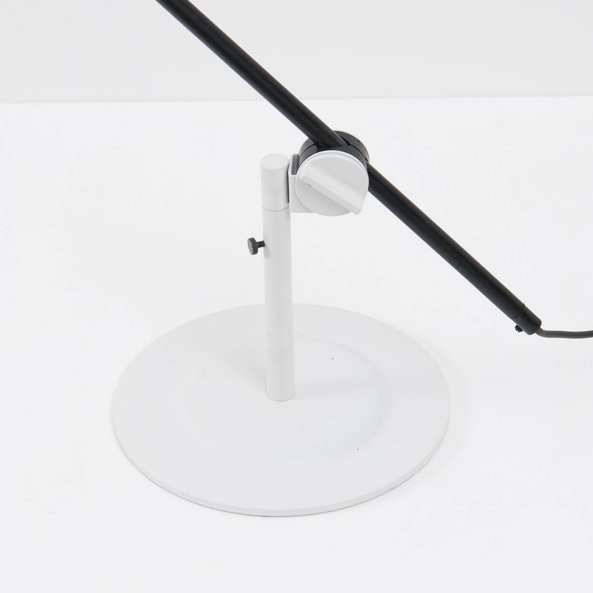Ernesto Gismondi Sinesi Table Lamp for Artemide 1