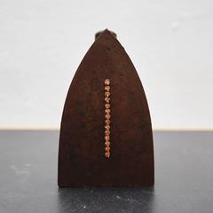 Man Ray Cadeau, 1974