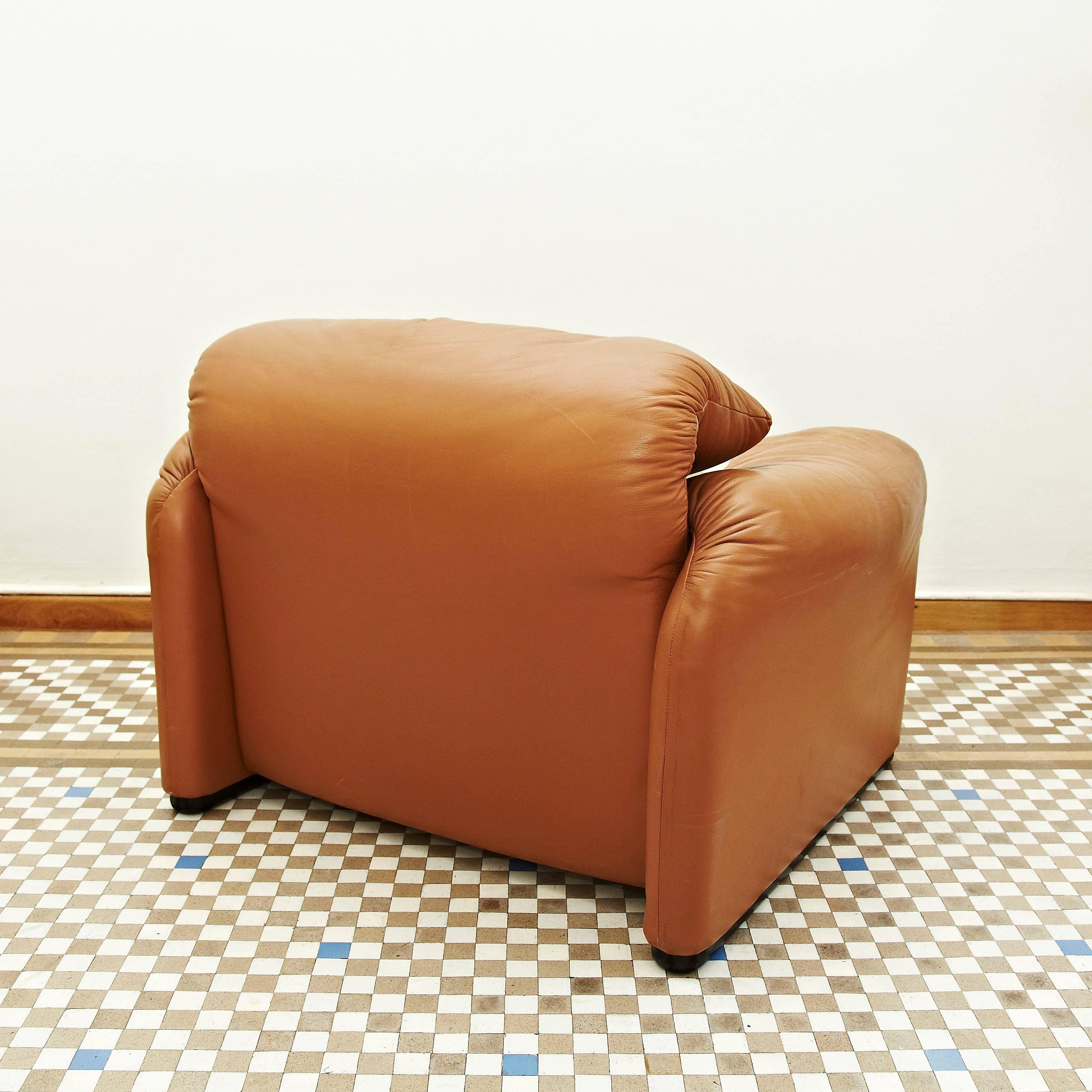 This easy chair, model Maralunga, was designed by Vico Magistretti for Cassina during the 1960s. 
It is upholstered in cognac leather and remains in a good vintage condition, with minor wear consistent with age and use.